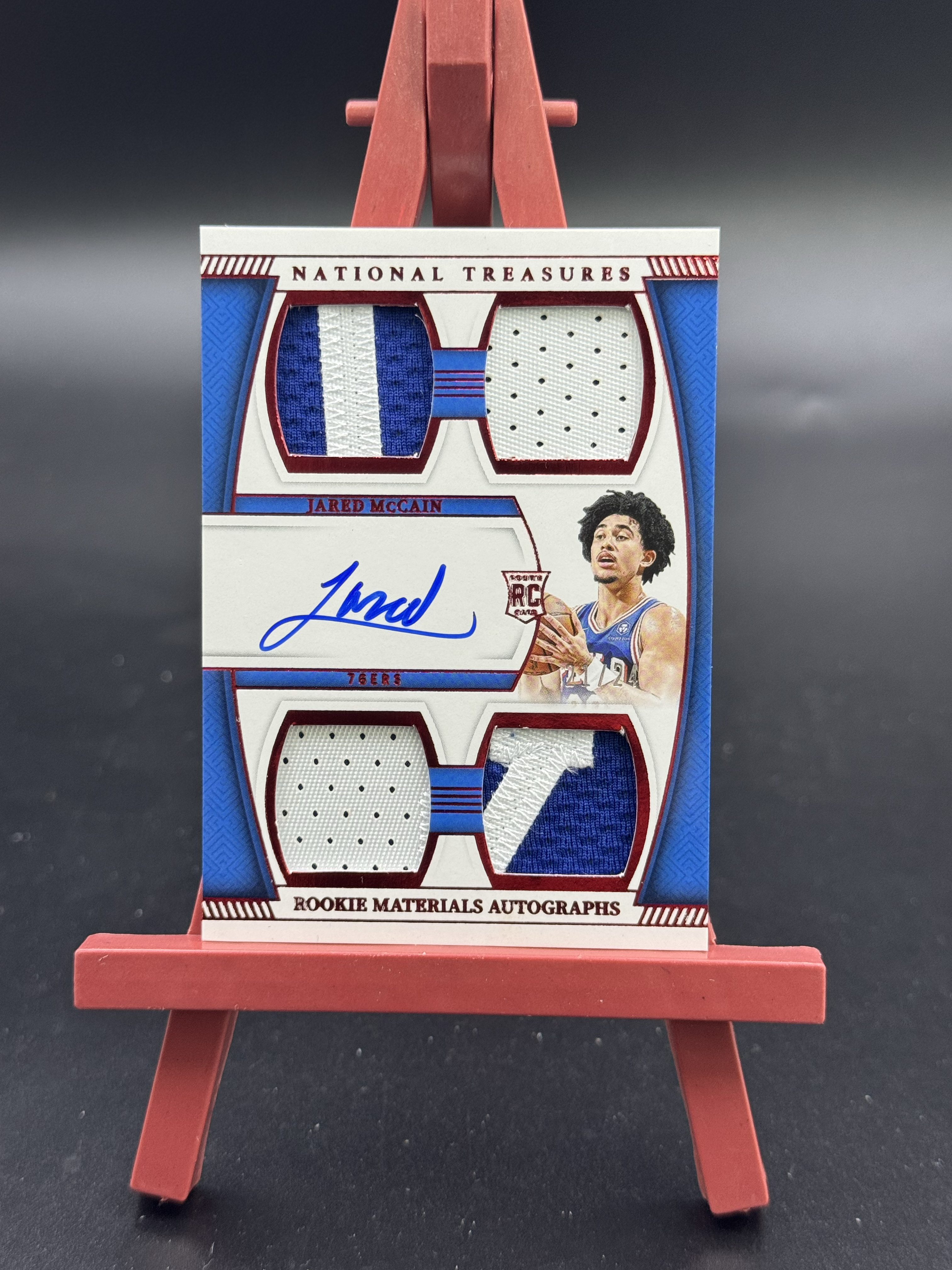 2024-25 NT treasures jared mccain 国宝 76人 麦凯恩 魔仙哥 RC新秀 签字 卡签 四窗 双色球衣物料切割 RPA 红平行 21/24编 【优质签字专场】Hzo4