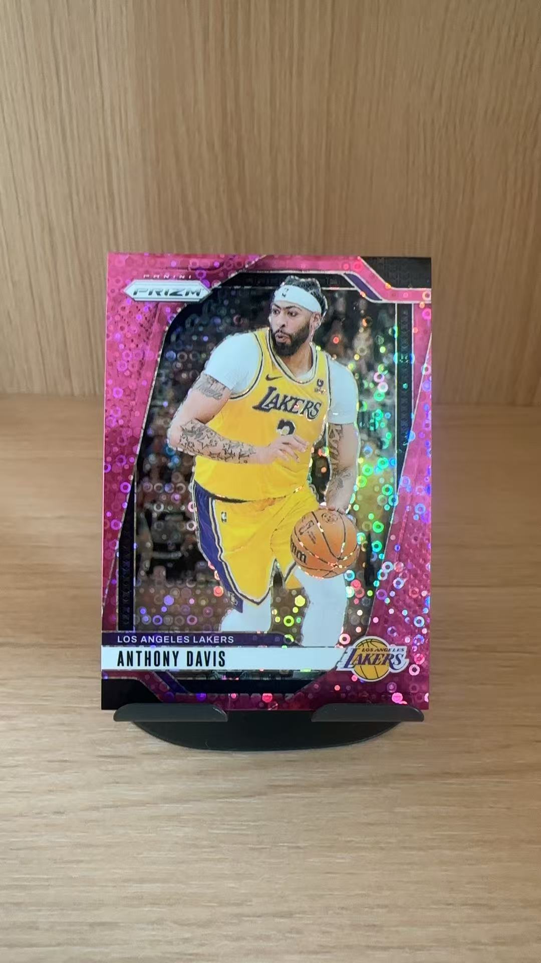 2024-25 Panini Prizm Anthony Davis #195PZ 湖人 安东尼戴维斯 浓眉 粉泡泡折 13/50编 卡品如图