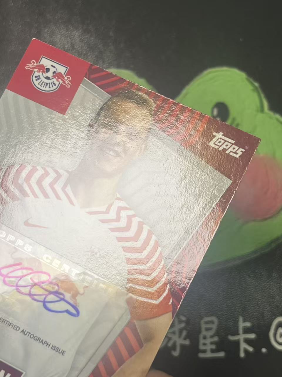2024 Topps Topps Lukas Klostermann 莱比锡红牛队盒 科洛斯特曼 银折 签字 微瑕如图【ZYP代拍】望灯