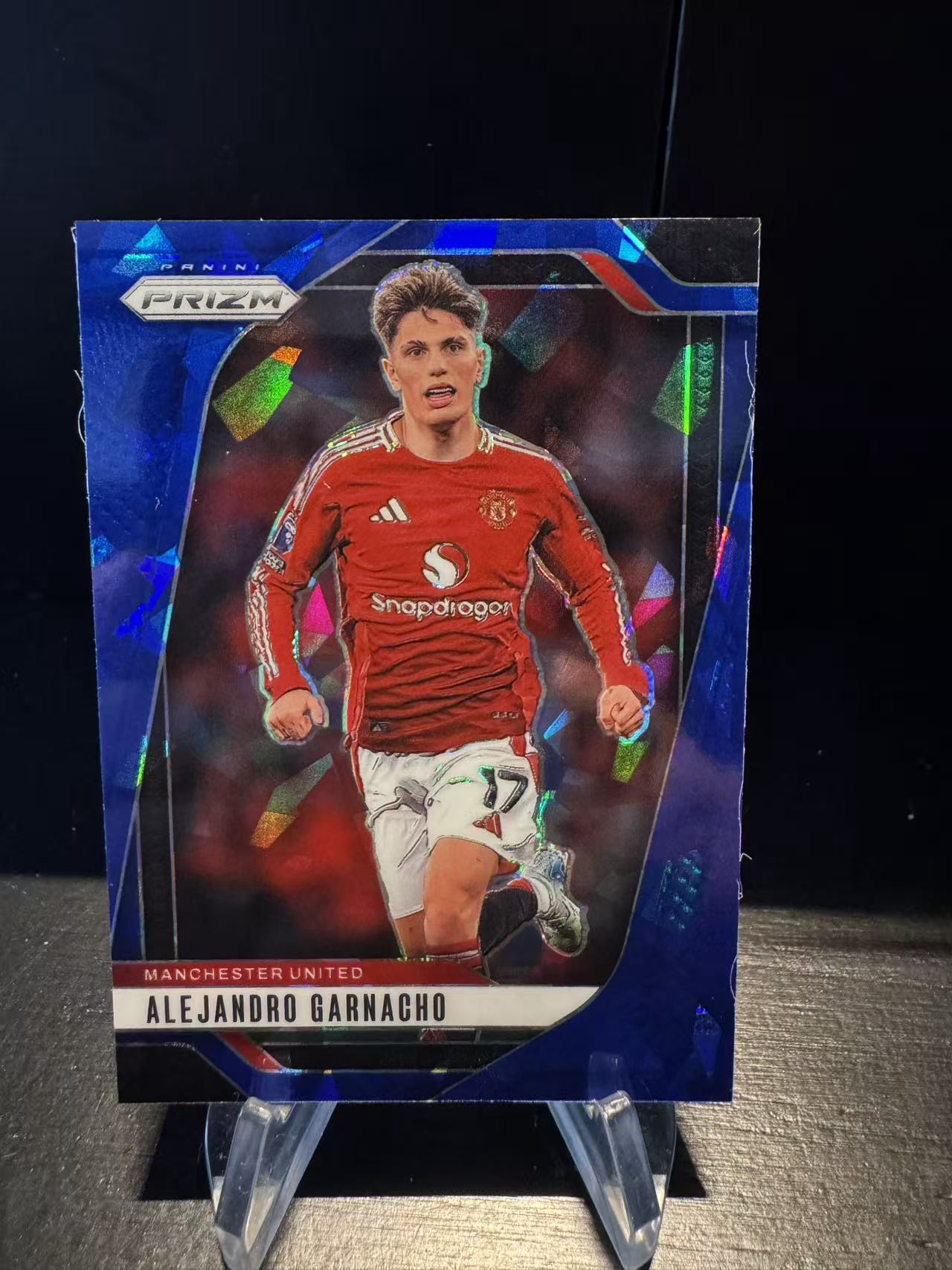 龖 2024-25 Panini Prizm Alejandro Garnacho 加纳乔 曼联 阿根廷 切尔西 英超 66/75编 蓝碎冰折 卡品如图 MJ002D