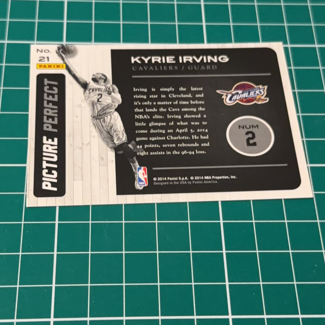 2014-15 Panini Americana Kyrie Irving S.p.a. 凯里欧文 KI2 大头特卡 闪卡 双选图 十年老卡 绝版卡 稀有大比例 收藏必备 折角