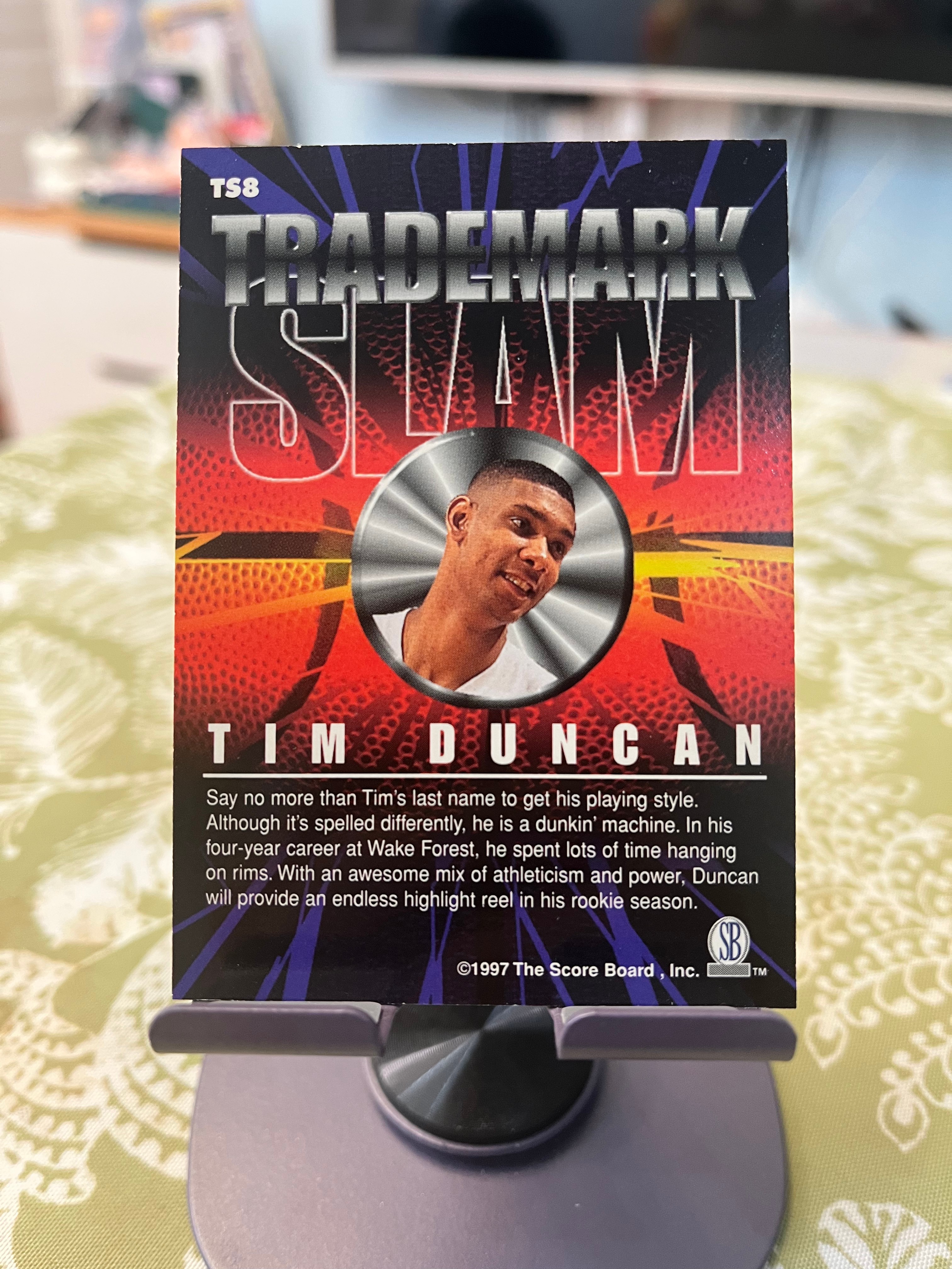 1997 Score Board 老卡 老特 Tim Duncan 蒂姆 邓肯 石佛 马刺【折射 新秀年 TRADEMARK SLAM】【边角瑕疵如图 介意勿拍】#1009