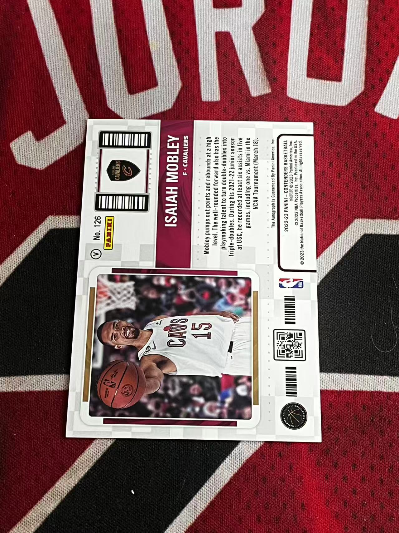 【接寄拍】2022-23 PANINI CONTENDERS 球票系列 骑士 新秀RC 以赛亚莫布里 莫布利 49编 签字卡 卡签 银折 折射 变化版新秀球票签字卡【烂臭嘴拍卖】