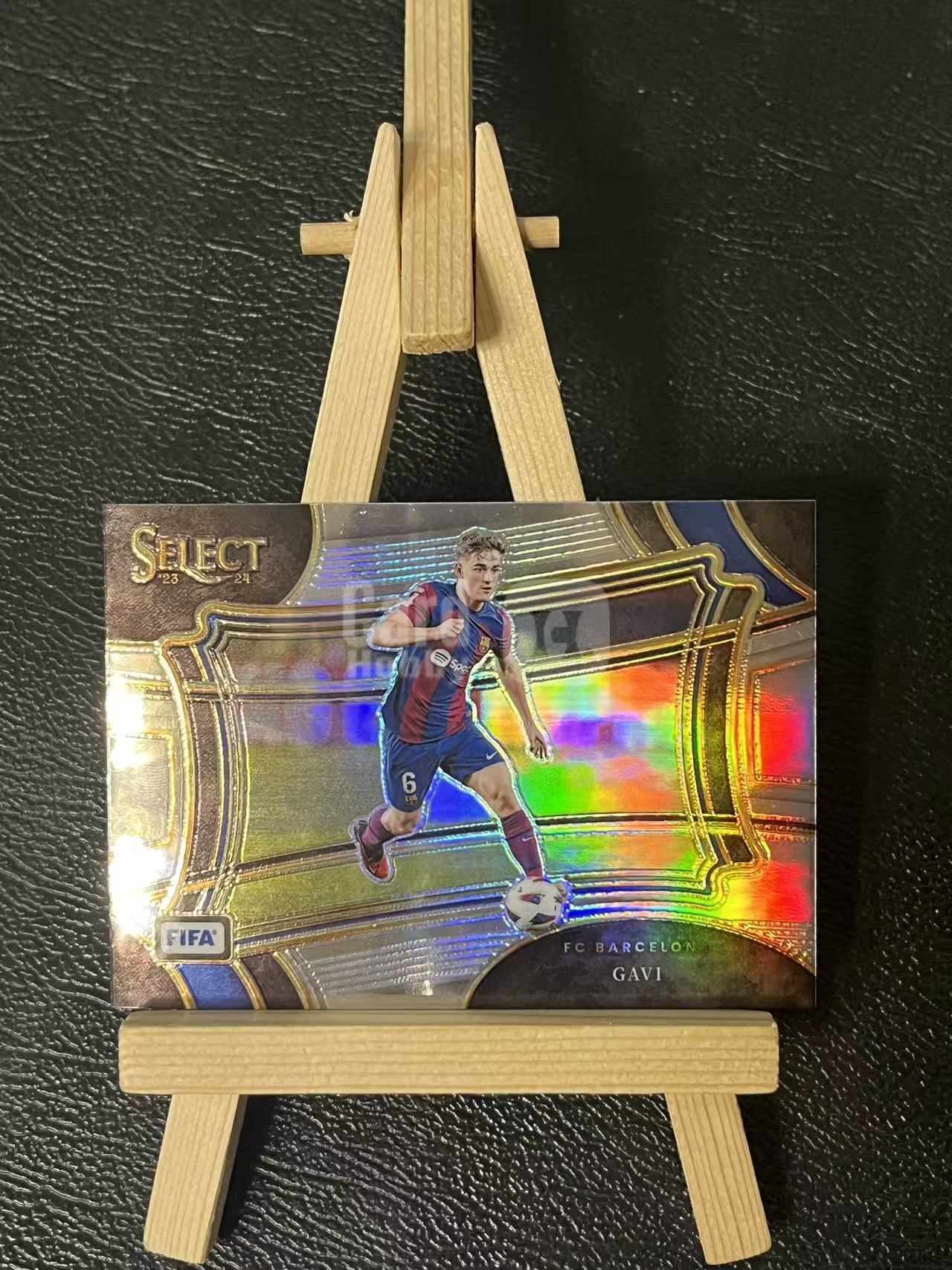 2023-24 Panini Select gavi 加维 三级 巴萨 银折 实卡精美 卡品如图 LA-2