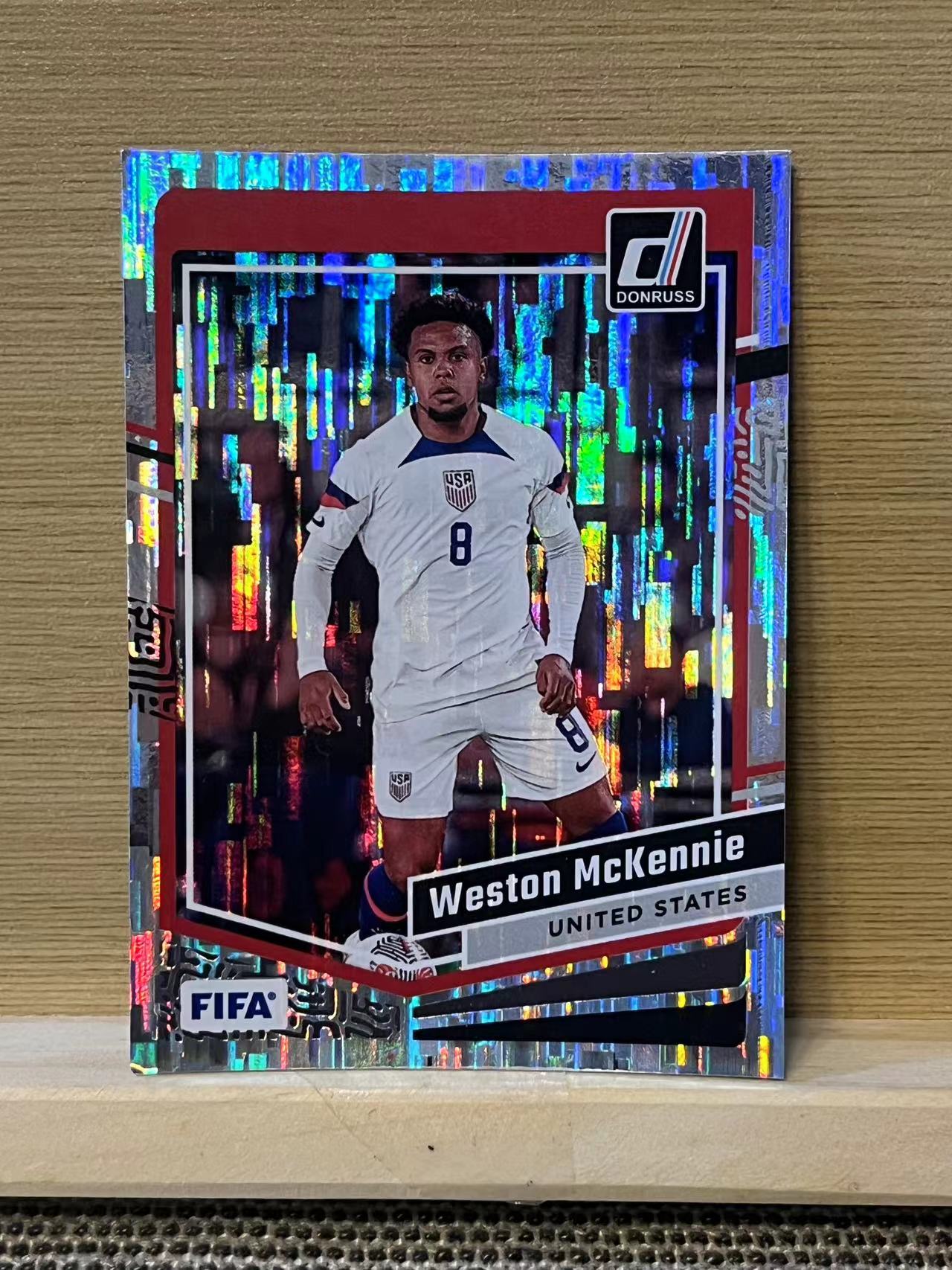 2023-24 Panini Donruss Weston McKennie 韦斯顿 麦肯尼 瀑布折 美国 杜蕾斯 FIFA 银折 卡品如图 凑卡收藏必备 A37