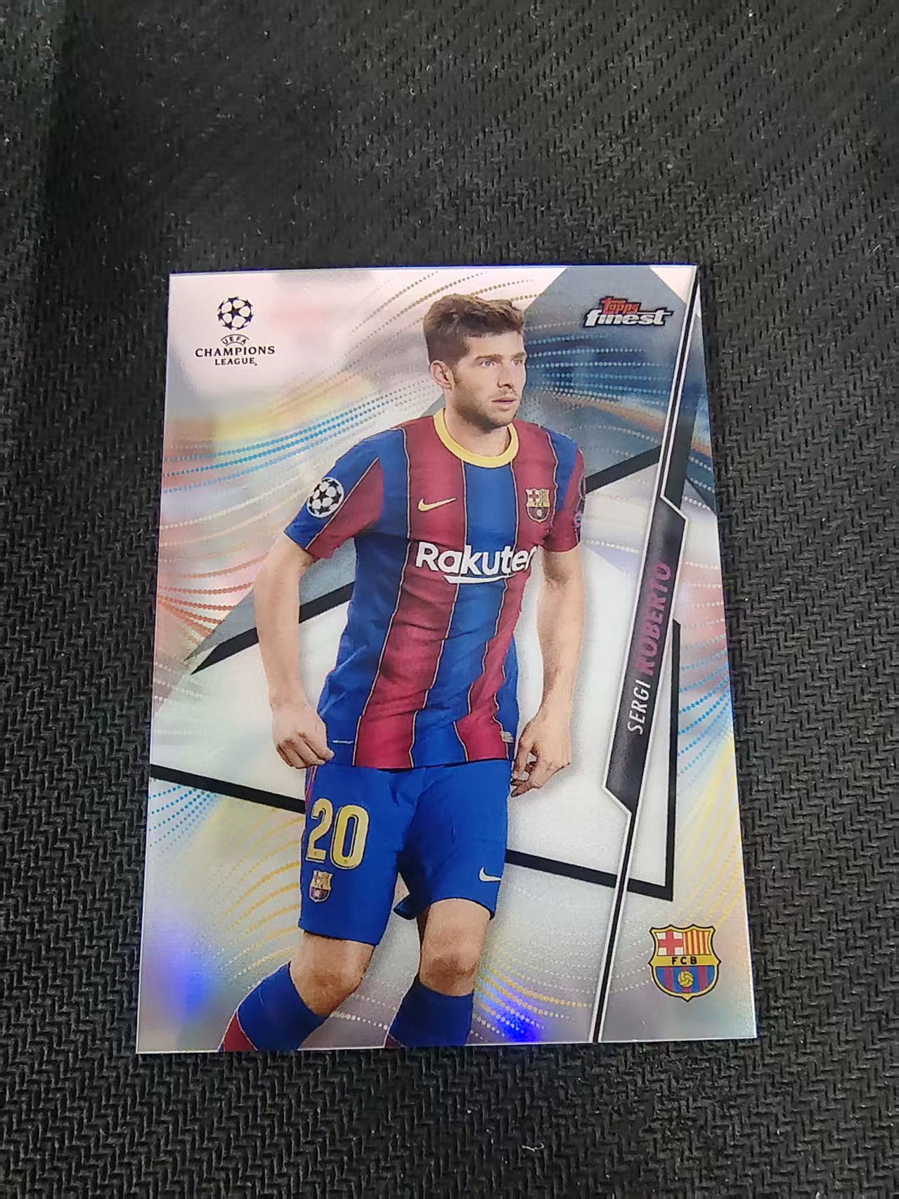 【可合并,不累计】2021 Topps Finest SERGI ROBERTO 巴萨 巴塞罗那 塞尔吉 罗伯托 西班牙 欧冠 银折 #82 划痕 边角瑕疵