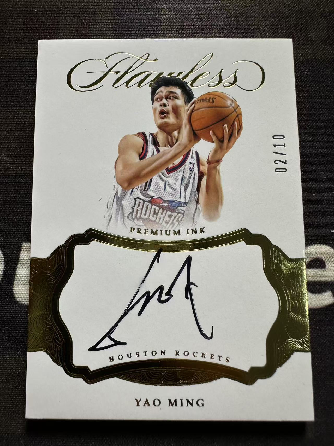 2016-17 Panini Flawless Yao Ming 【凯泽拍卖】火箭 小巨人 姚明 签字 卡签 10编 低编 稀有 金平行 手提 ...