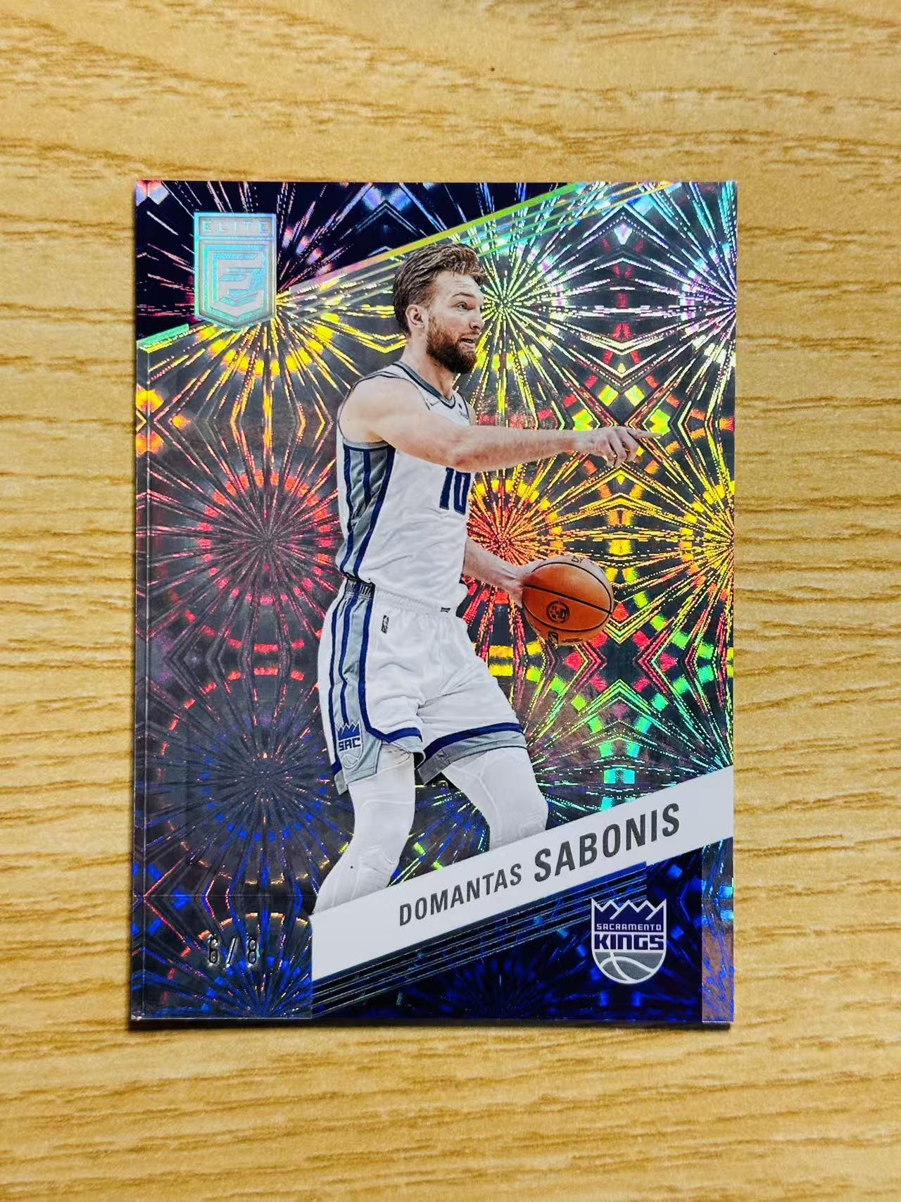 2022-23 Panini Donruss Domantas Sabonis 嘿嘿代卖 萨博尼斯 烟花折 8编 低编 国王 卡品瑕疵如图3 收藏必备