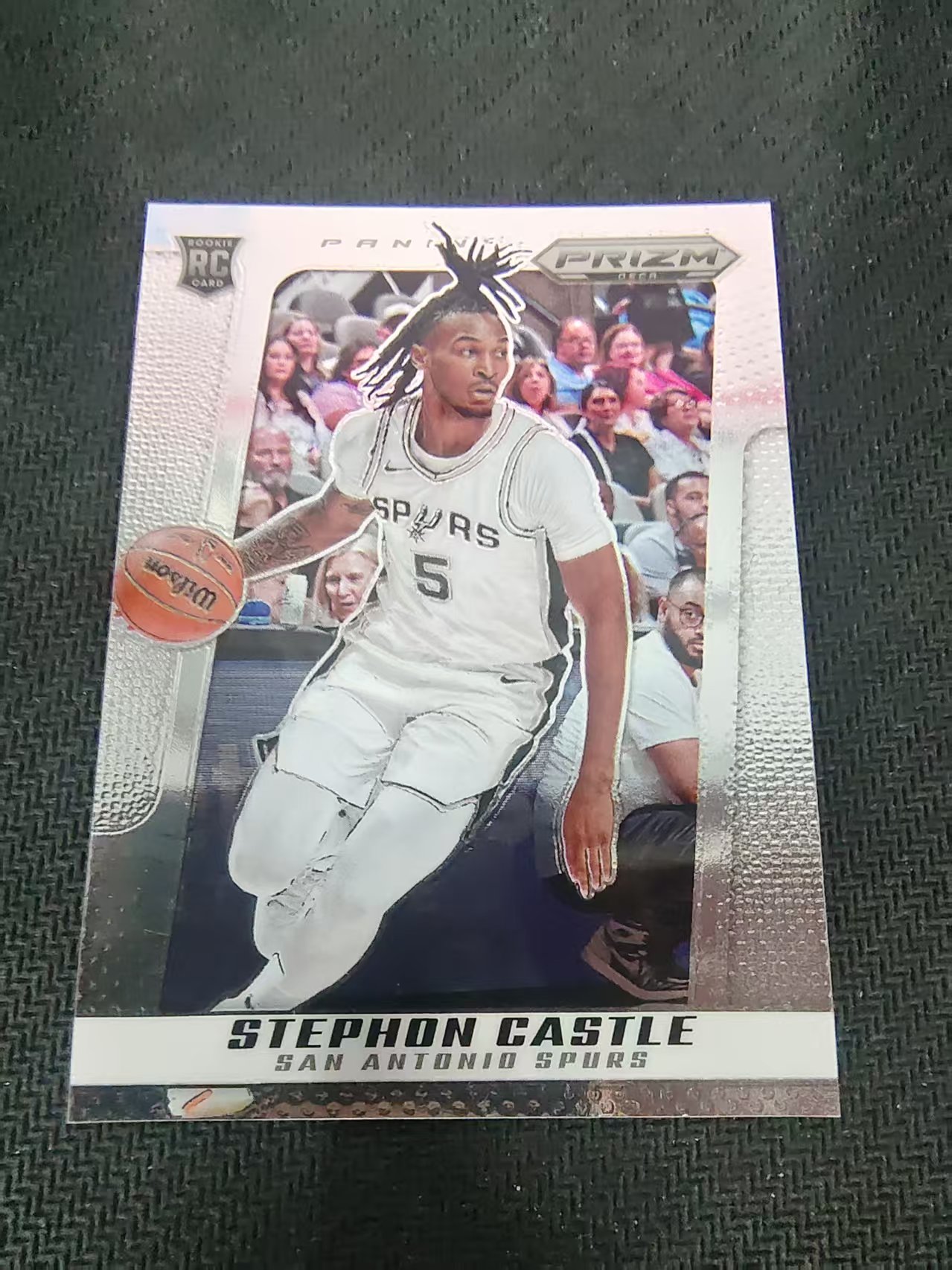 【可合并,不累计】2024-25 Panini Prizm Deca Stephon Castle 复刻PZ 新秀RC 斯蒂芬 卡斯尔 马刺 划痕 边角瑕疵 #174