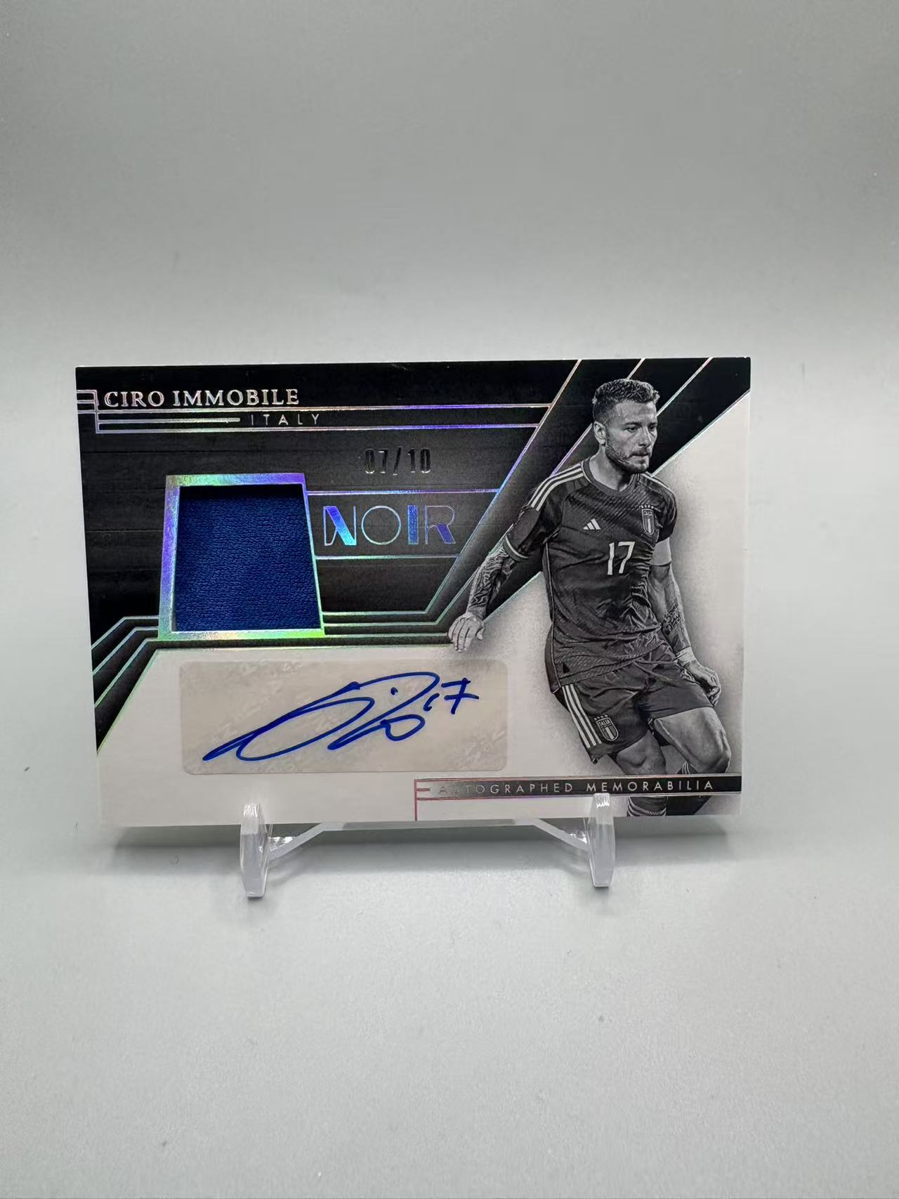 2024-25 Panini Noir Ciro Immobile 【灰灰代拍】全新 足球 诺尔 因莫比莱 7/10编 加法同背 物料签 签字 意大利 疯