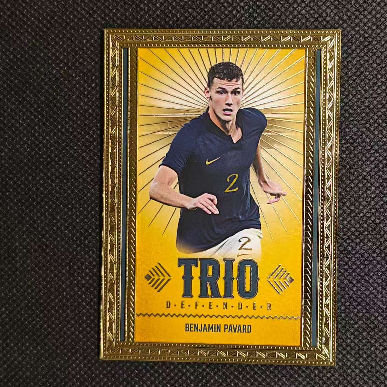 2025 Futera Unique Benjamin Pavard 面包#法国 帕瓦尔 8/10编 金框 反同背 拜仁国米 微痕 福特拉 金属框 卡品细节看图