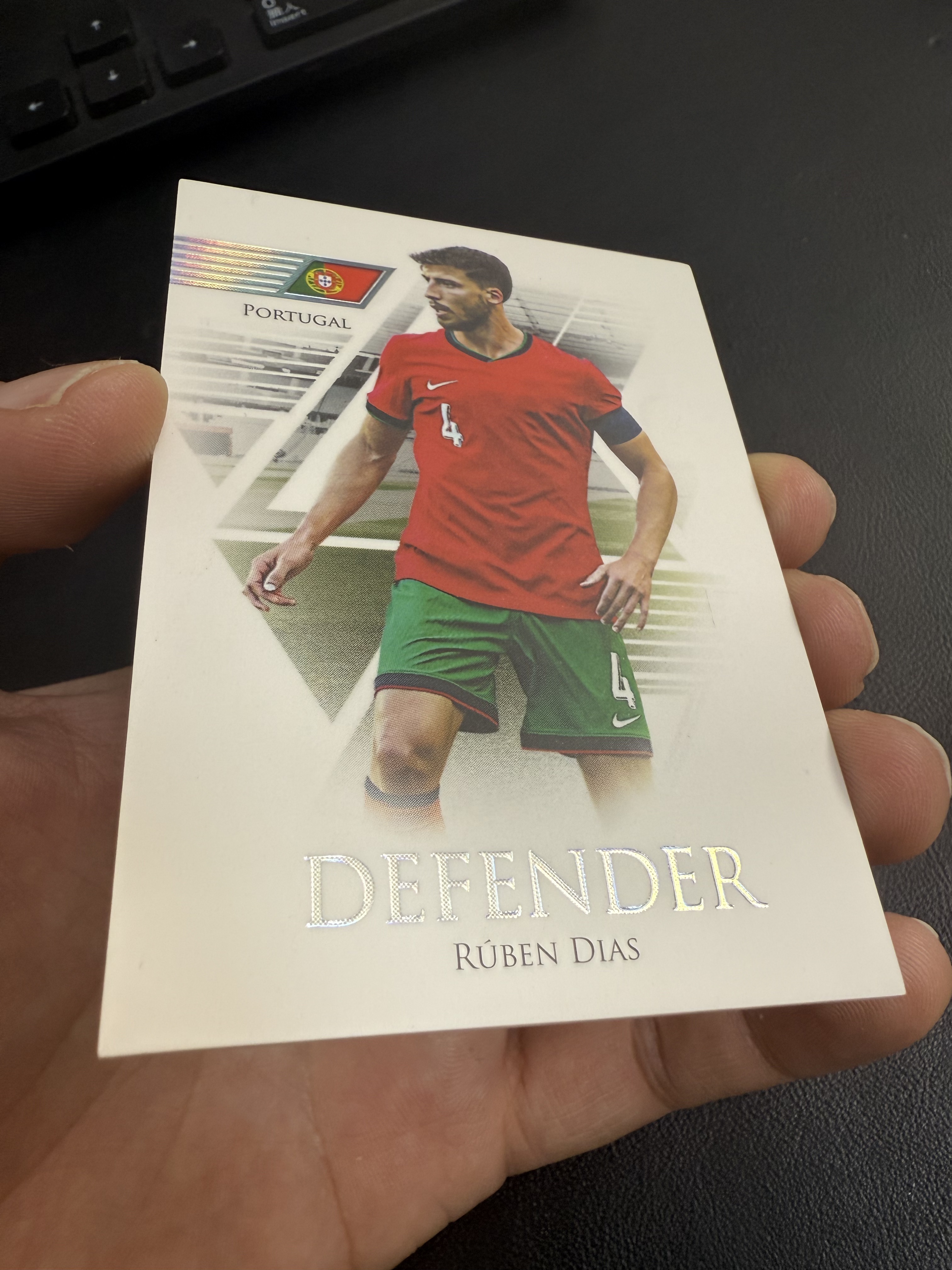 2025 Futera Futera Unique Rúben Dias 福特拉 葡萄牙 鲁本 迪亚斯 1/1编 1of1 三冠王 未来独特特卡 卡品如图 只合并当日订单【金叔代拍 秦月】