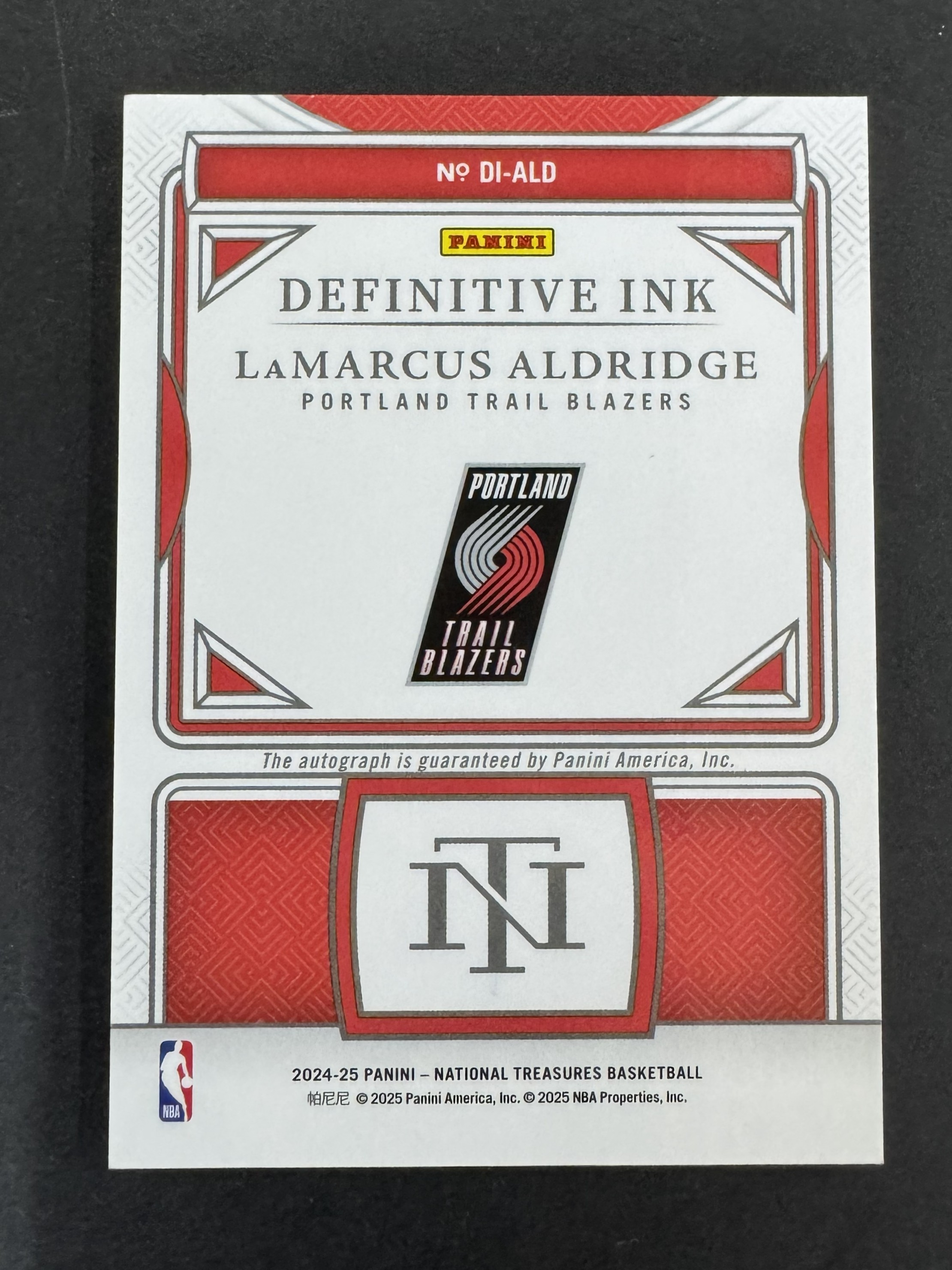 2024-25 Panini National Treasures LaMarcus Aldridge #DI-ALD 国宝 拉马库斯 阿尔德里奇 签字 11/25编 卡品如图