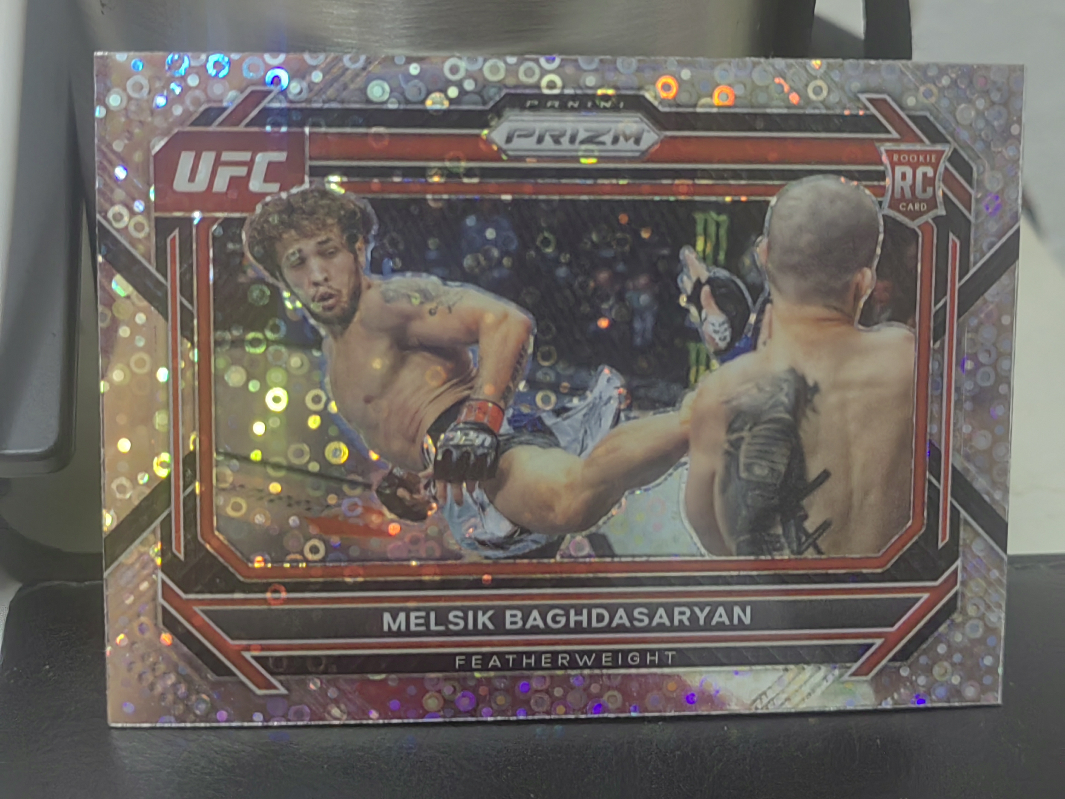 2023 Panini Prizm Melsik Baghdasaryan RC PZ 横版 泡泡折 新秀 梅尔西克·巴格达萨良 羽量级   格斗  白边白角 不保卡品 卡品如图