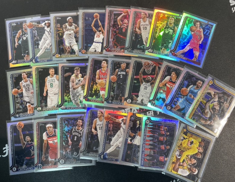 五百五八 2025 Topps NBA Flagship 哈利伯顿 伦纳德 迪林厄姆 浓眉 库利巴利 詹姆斯 里弗斯 班切罗 麦凯恩 瓦格纳 吉迪 带队 银折 lot 打包 共25张 不保卡品 猛子