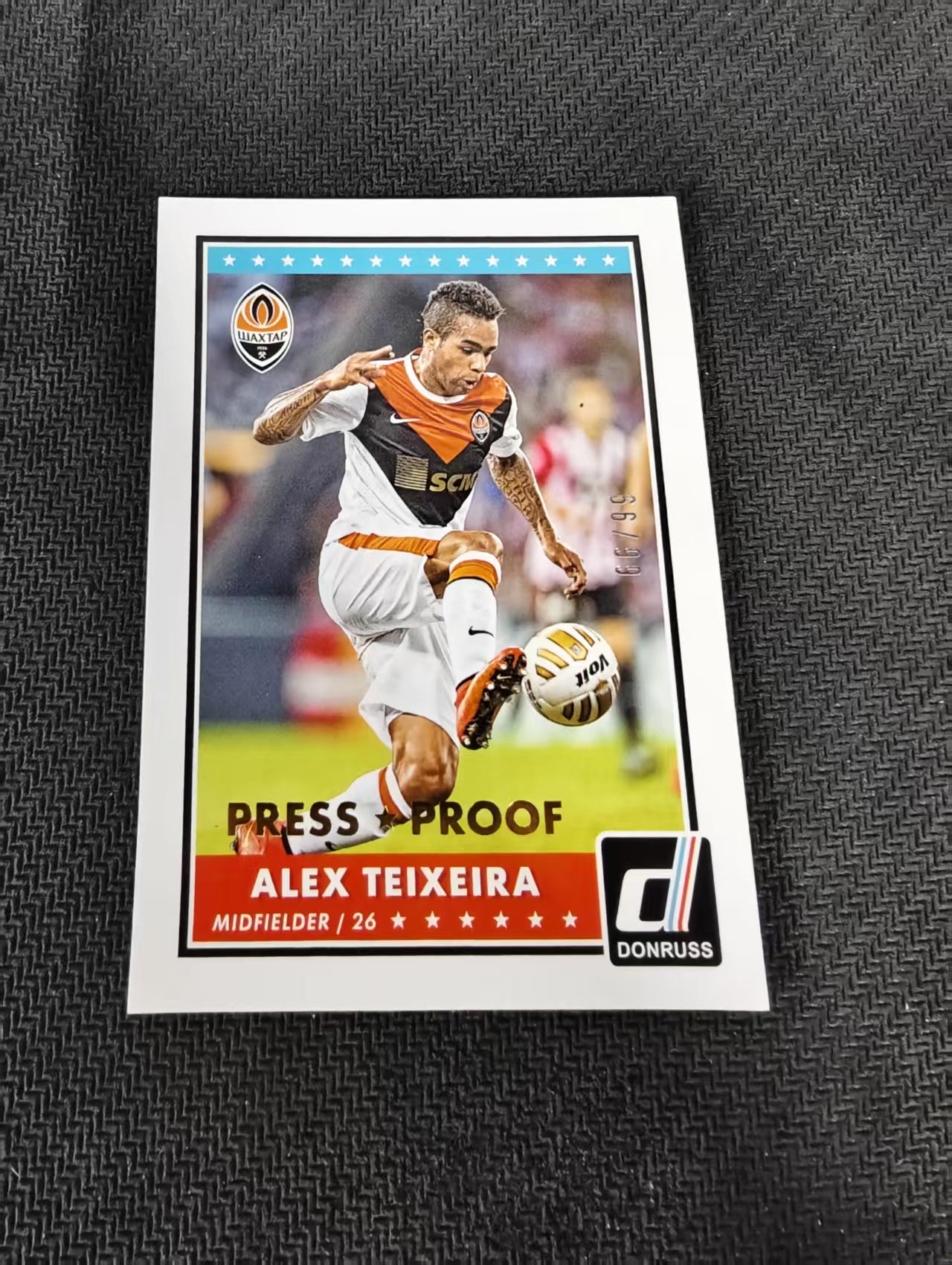 【可合并,不累计】2015 Panini DONRUSS Alex Teixeira 中场特卡 顿涅茨克矿工 特谢拉 巴西 江苏苏宁 杜蕾斯 99编 边角微瑕