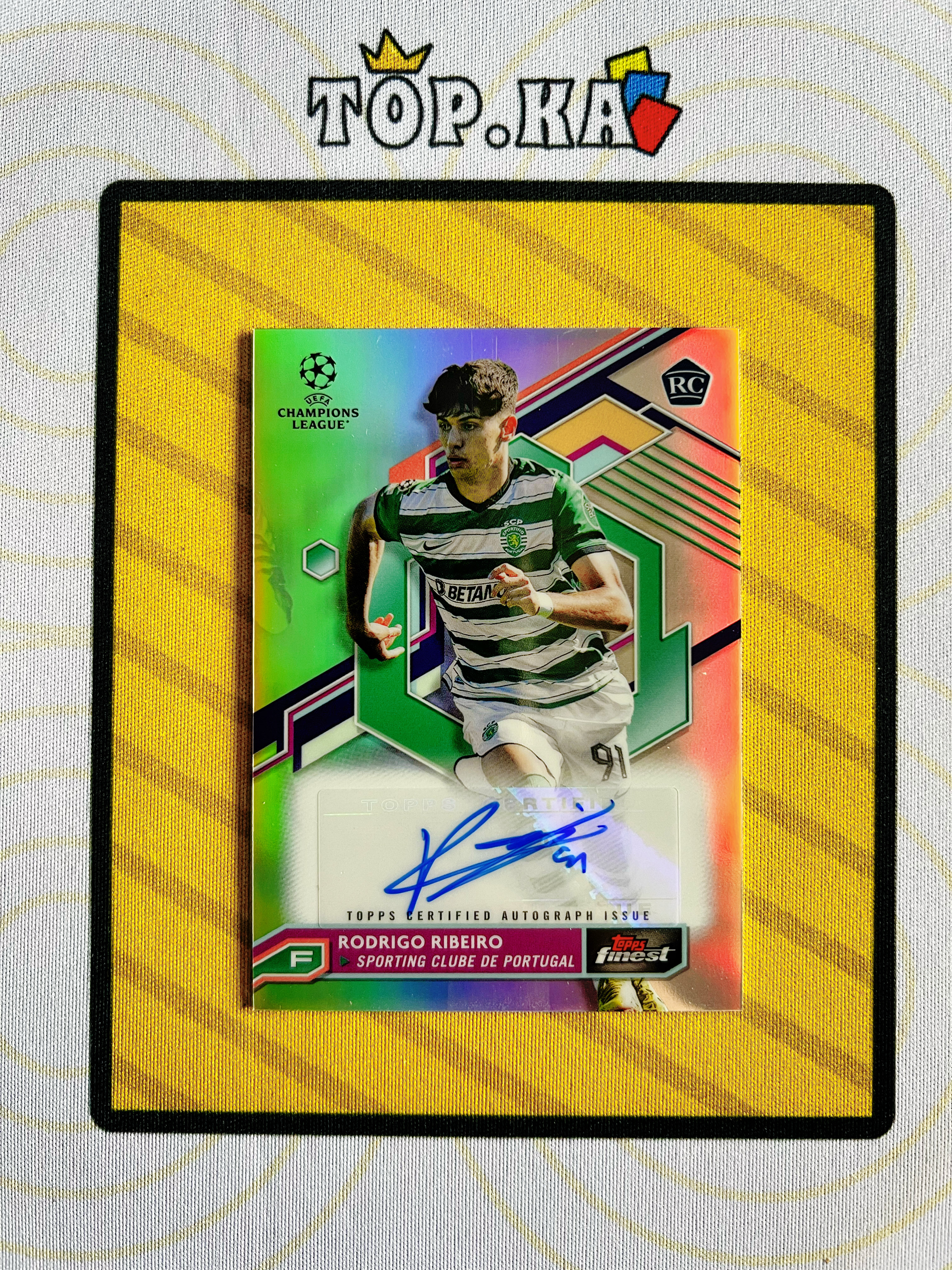 【顶尖卡社】2023 Topps Finest Rodrigo Ribeiro RC 欧冠 罗葡萄牙体育 新秀 德里戈 里贝罗 银折 折射 签字卡 贴签 详情看描述 瑕疵如图【Lawson】