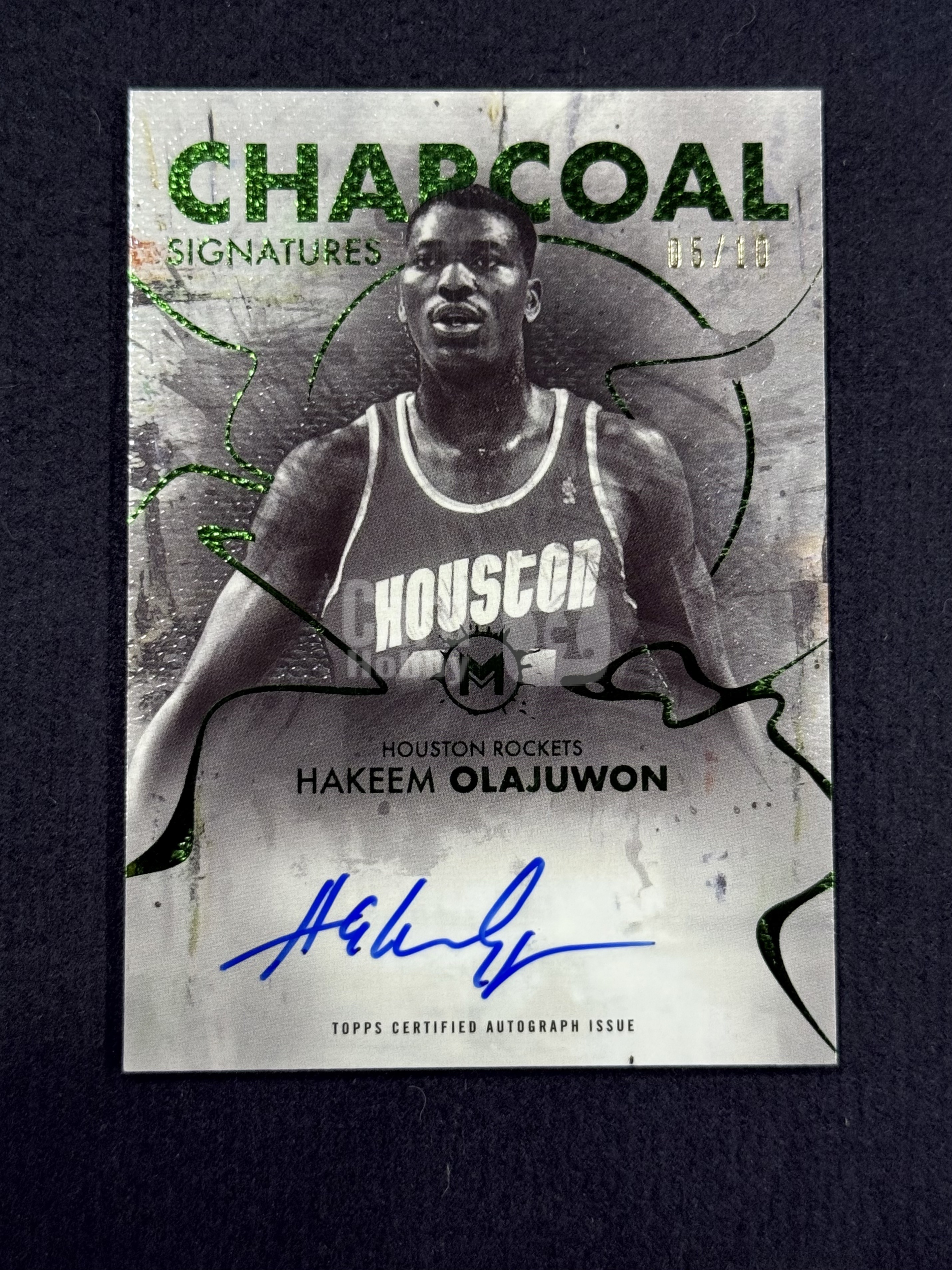2026 Topps Motif Hakeem Olajuwon 【未定义潮】哈基姆 奥拉朱旺 大梦 传奇名宿 TOPPS 绿版 卡签 火箭 /10编 卡品如图 A01