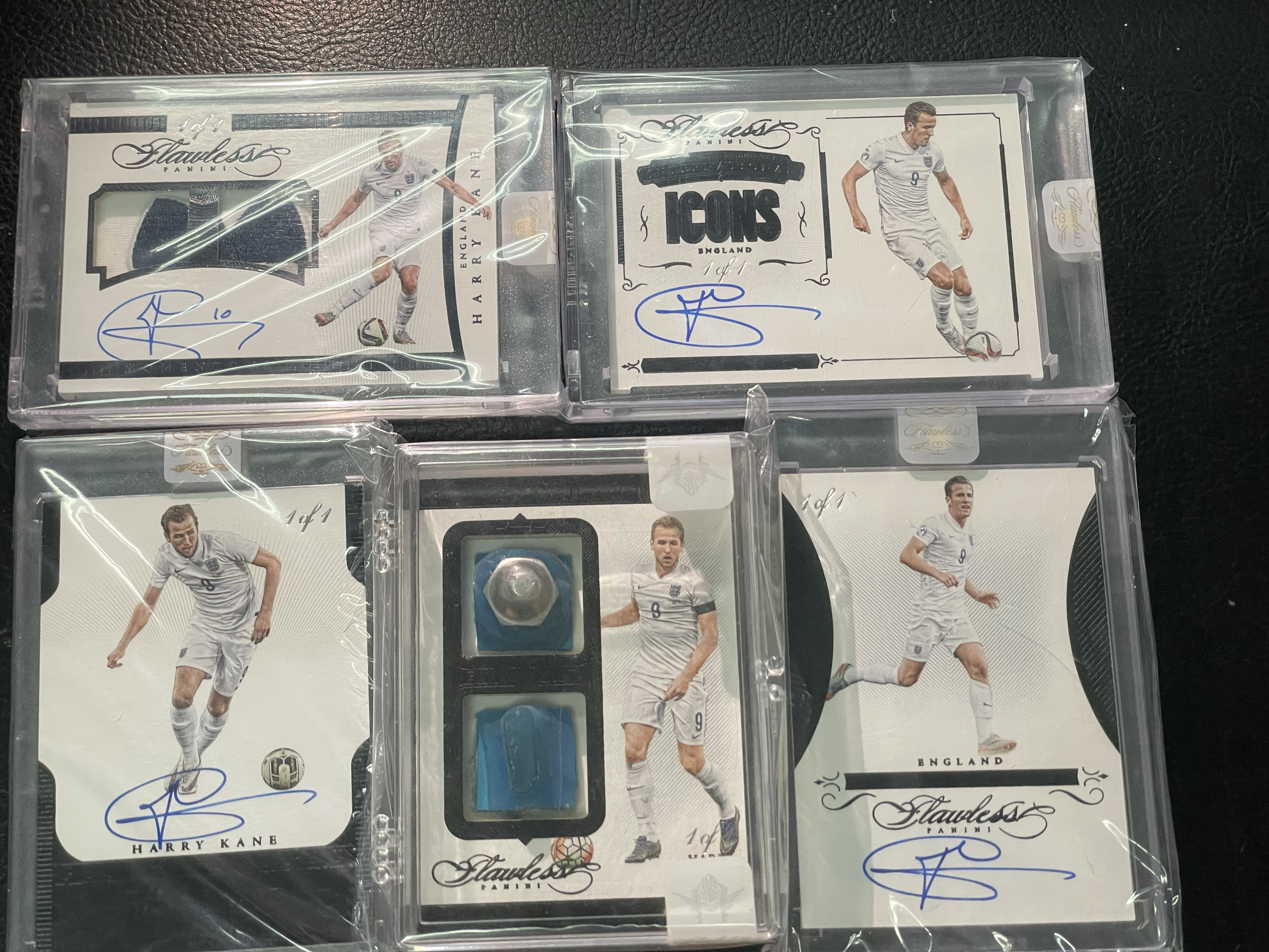 2015-16 Panini Flawless Harry Kane 哈里 凱恩 簽字 卡簽 球衣簽 1/1 match worn 落場 小腰子 英格蘭 拜仁慕尼黑 熱刺 手提 暴力切割