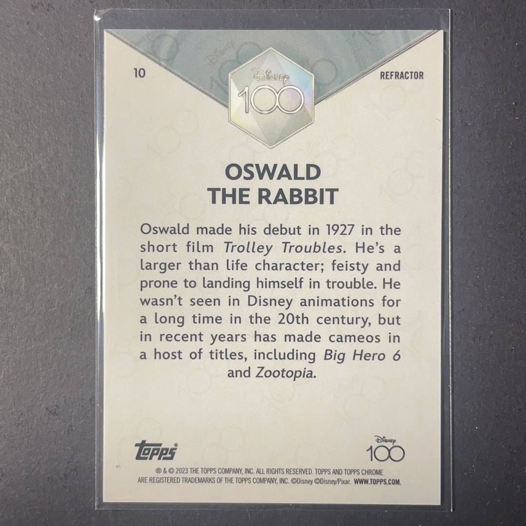 2024 Topps Disney 迪士尼100周年 幸运兔奥斯华 序号10 base银折射 2023 Topps Chrome Disney 迪士尼100周年 迪士尼元年系列