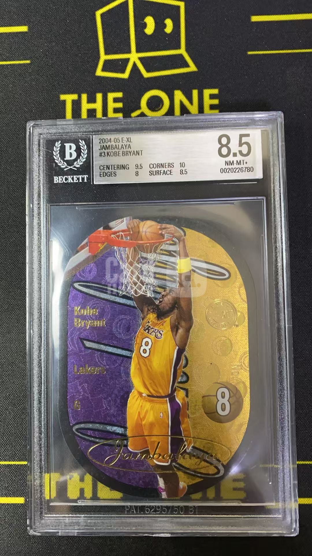 2004 SkyBox E-XL Kobe Bryant #3J BGS8.5【TheOne】科比 布莱恩特 黑曼巴 老大 湖人 Fleer jambalaya 蛋卡 经典老特卡SSP 大比例【T】