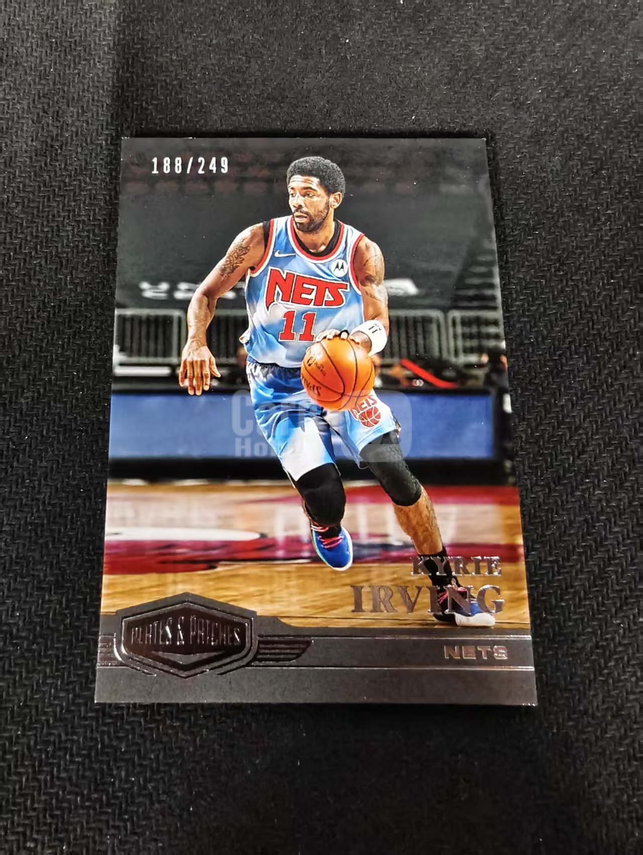 2020-21 Panini Chronicles Plates Patches Kyrie Irving 编年史 篮网 凯里 欧文 欧神仙 249编 瑕疵如图