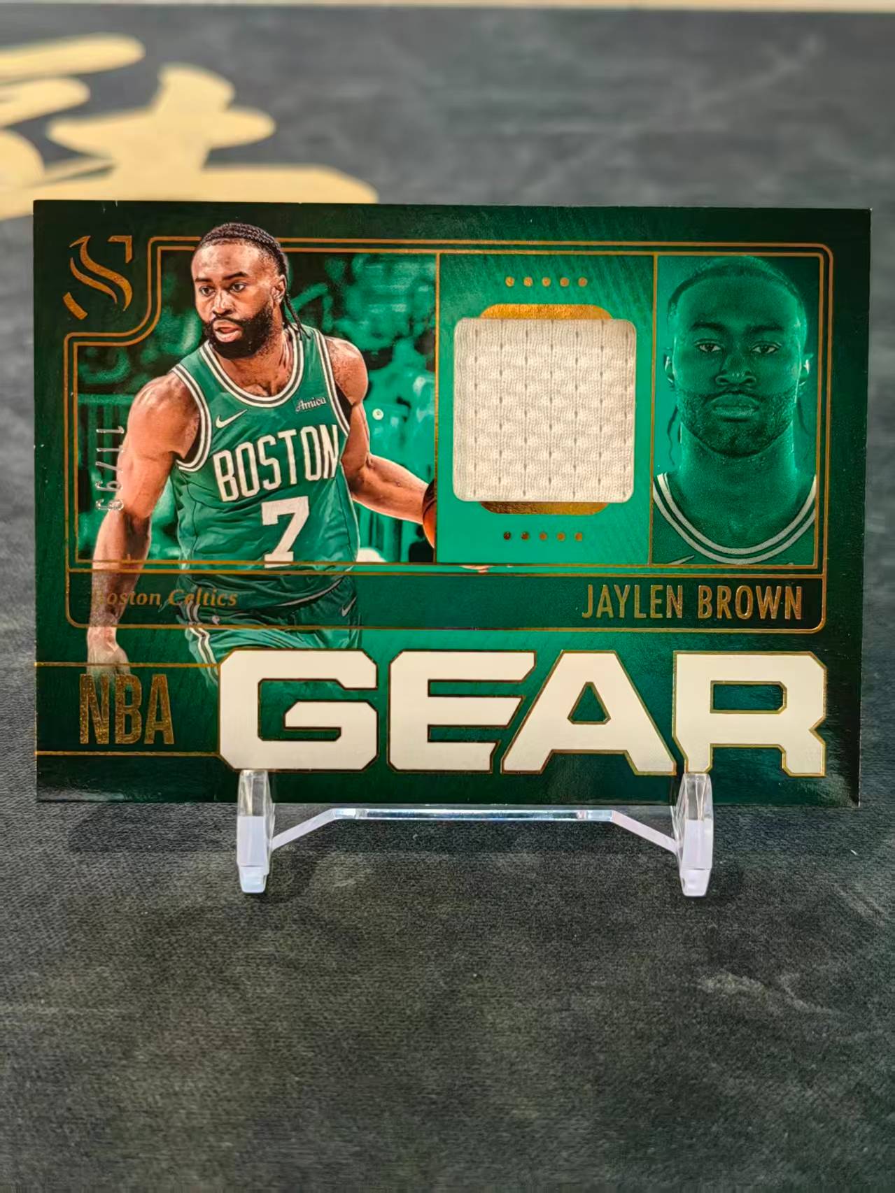 2024-25 Panini Silhouette Jaylen Brown 【悟吉塔代拍】凯尔特人 杰伦 布朗 /99编 NBA Gear落场 球衣物料 剪影 卡品如图 REG