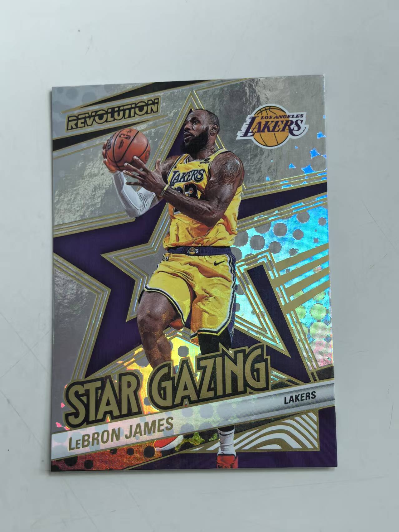 2024-25 Panini Revolution LeBron James #21 star gazing 湖人 小皇帝 折射 【黑魔苏】