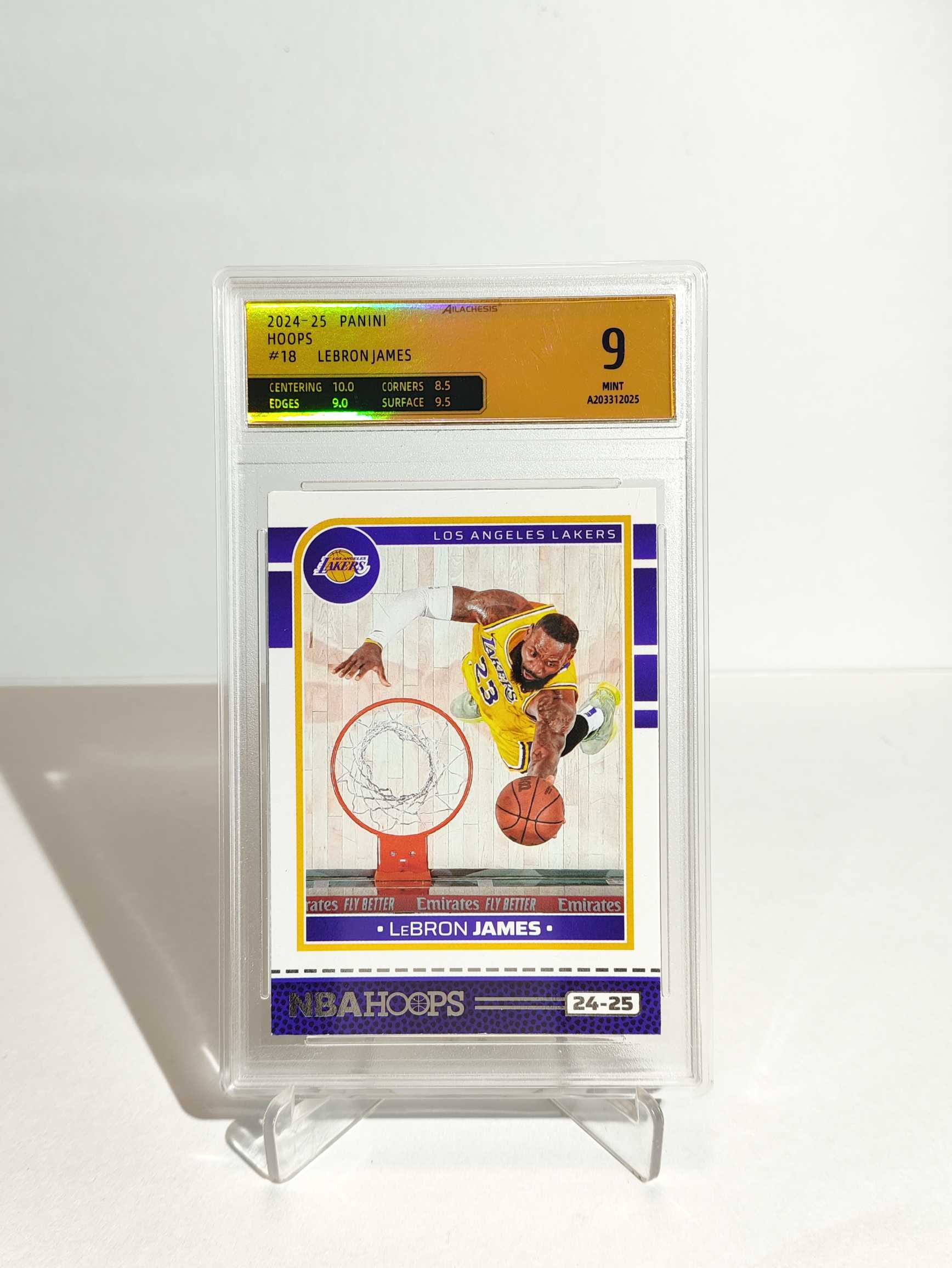 2024-25 Panini - LeBron James 湖人 勒布朗 詹姆斯 小皇帝 评级卡 实卡精美 经典选图 投资收藏 严评精选扫码查询 多张卡一个运费可累计