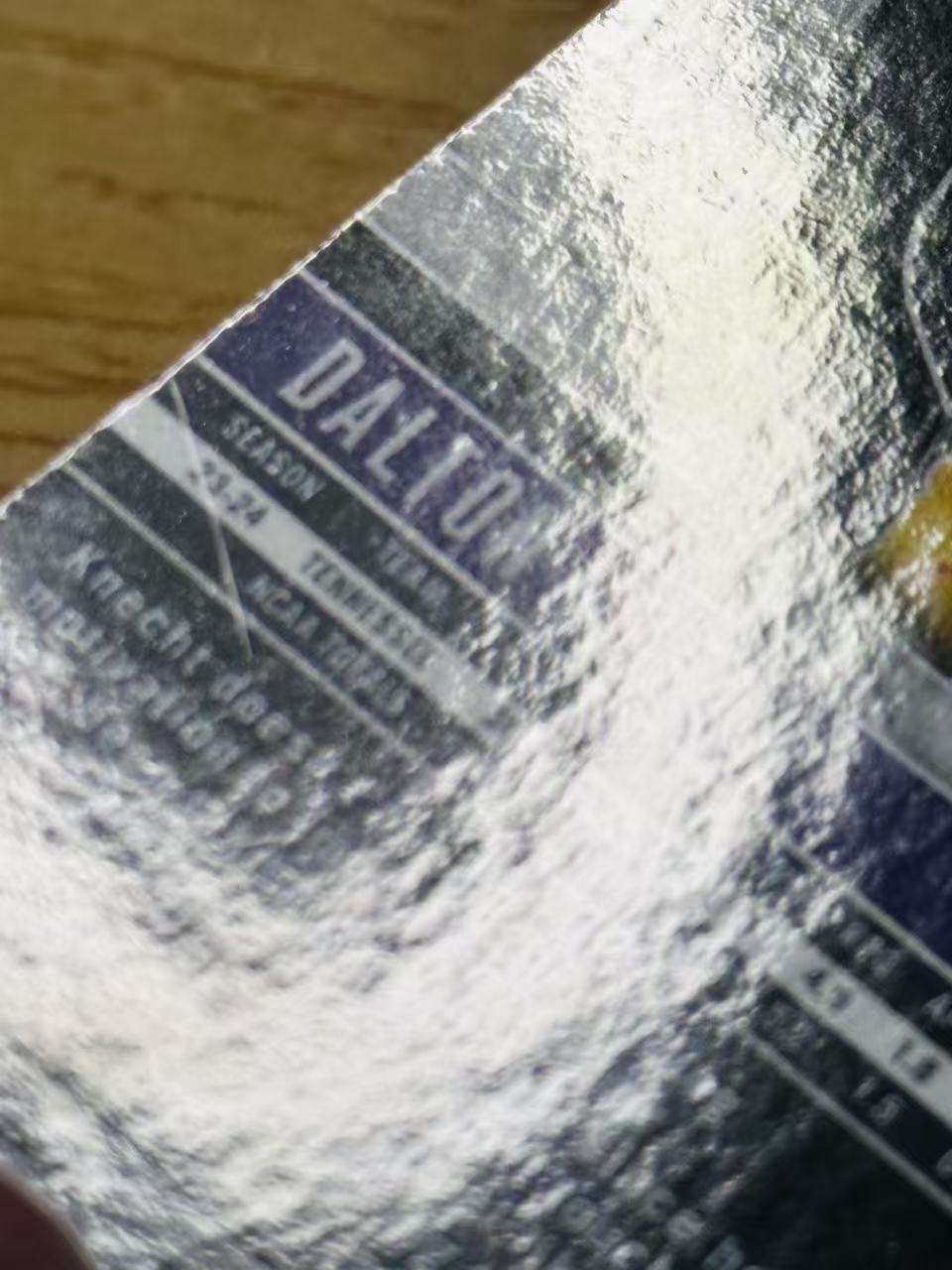 2024-25 Panini Prizm Dalton Knecht 嘿嘿代卖 多尔顿 克内克特 新秀 RC 绿波纹折 湖人 卡瑕疵如图3 收藏必备