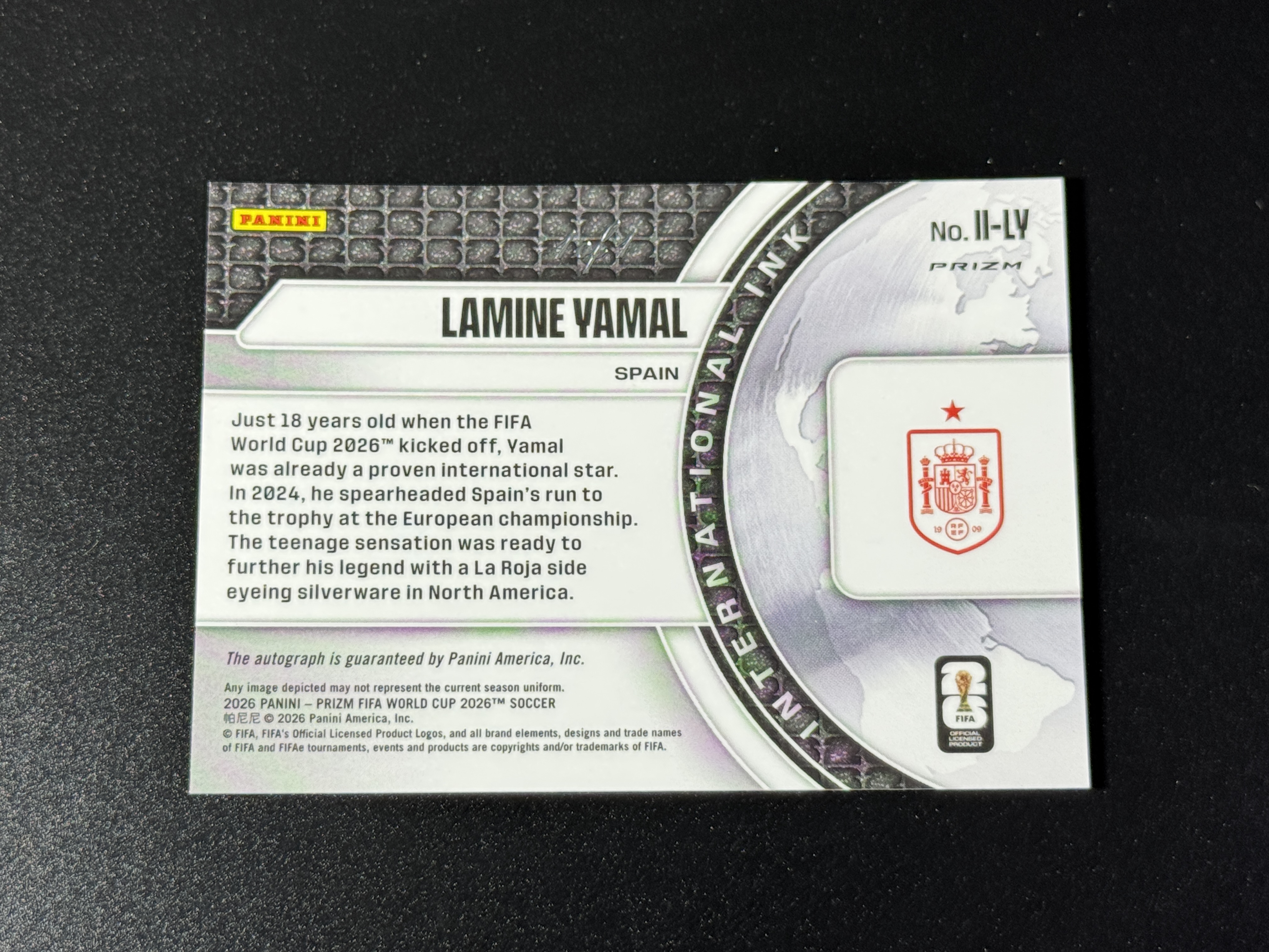 【喷子拍卖】2026 Panini Prizm World Cup Lamine Yamal 世界杯 西班牙 超级新星 亚马尔 黑烟花折 black 签字 一编 1of1 1/1 完美签 大hit卡 未来第一人 轻印看图 送订制壳 YIE