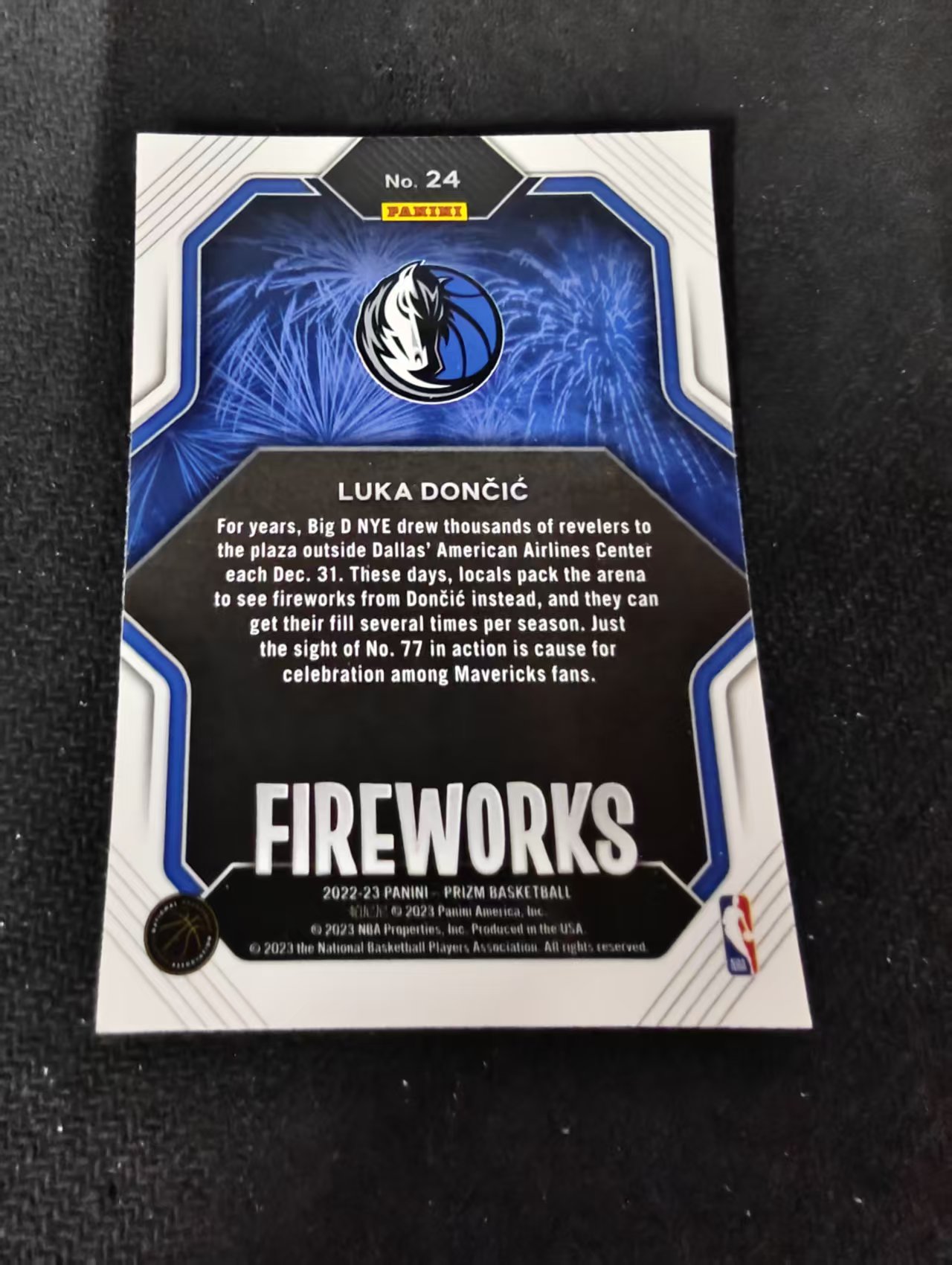 【可合并,不累计】2022-23 Panini Prizm Luka Doncic 独行侠 卢卡 东契奇 烟花特卡 PZ 不保卡品 介意勿拍 #24