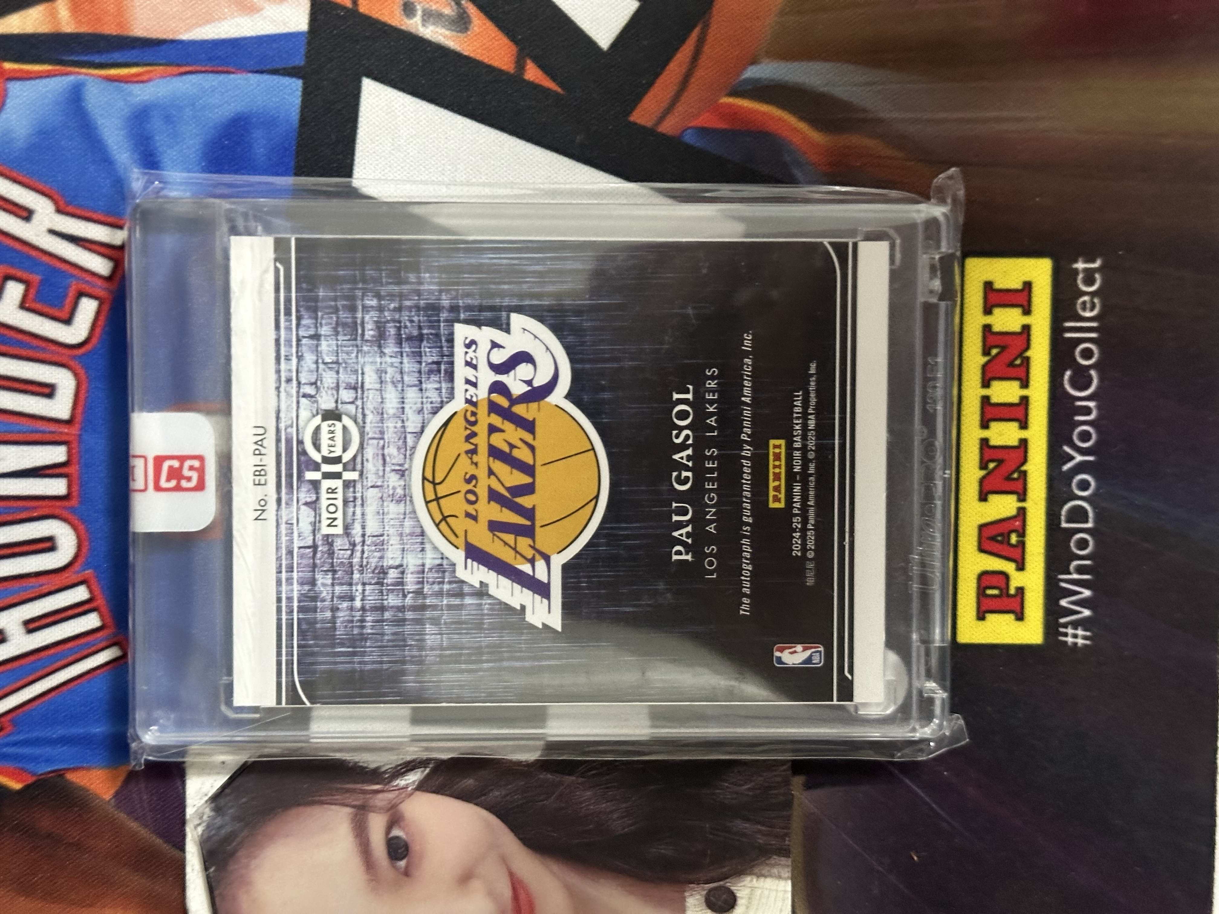 2024-25 Panini Noir Pau Gasol 【小猪包代卖】湖人 大加索尔 75编 签字 卡签 霓虹灯 原封砖 镜面 队标 背号铭文