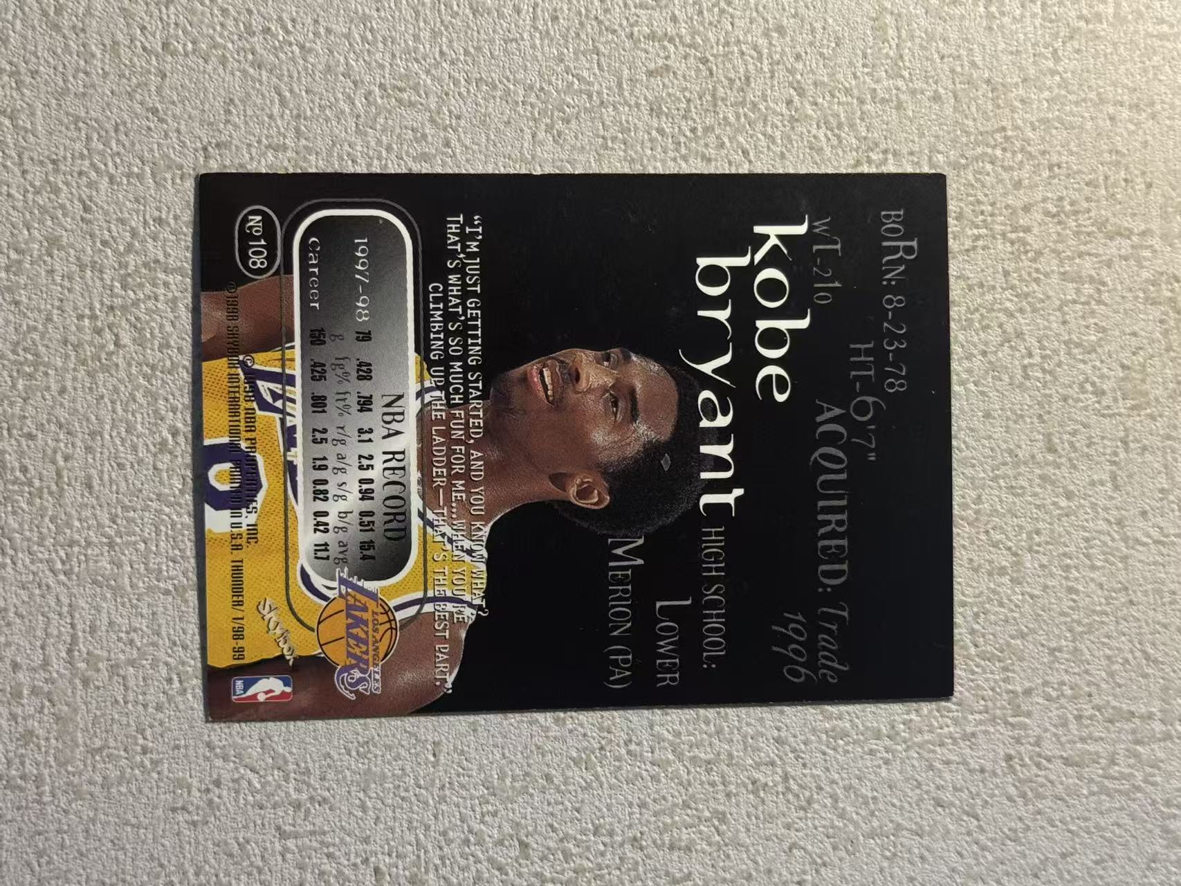 1997-98 SkyBox Thunder Kobe Bryant 湖人 科比 布莱恩特 大比例 thunder特卡 sp 经典选图 老卡轻微白点 收藏必备
