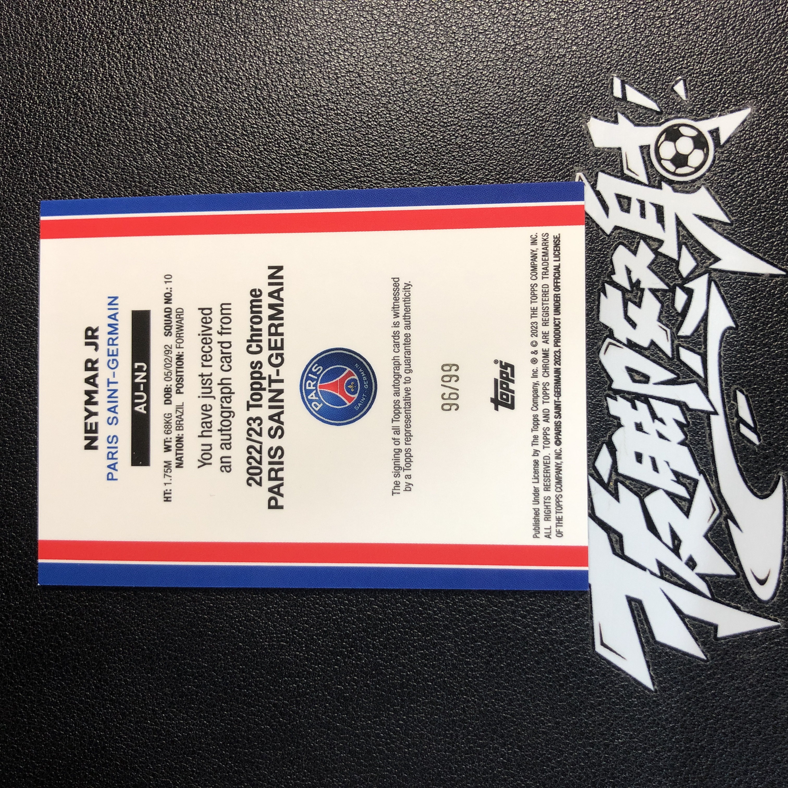 【拔脚代卖】2022-23 Topps Chrome 巴萨队盒 Neymar JR 内马尔 巴萨 96/99编 签字 base 折射 卡签 大巴黎队盒收藏必备 瑕疵如图|拔脚清知C2
