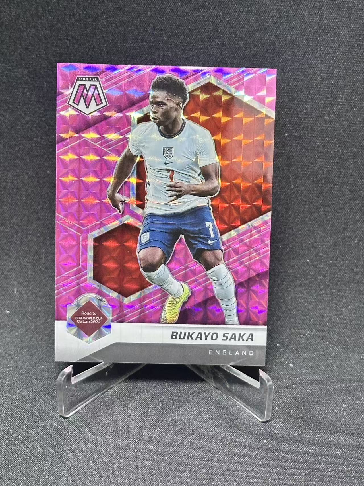2021-22 Panini Mosaic Bukayo Saka 【哆哆卡社】布卡约·萨卡 25编 低编 粉马赛克折 卡品如图