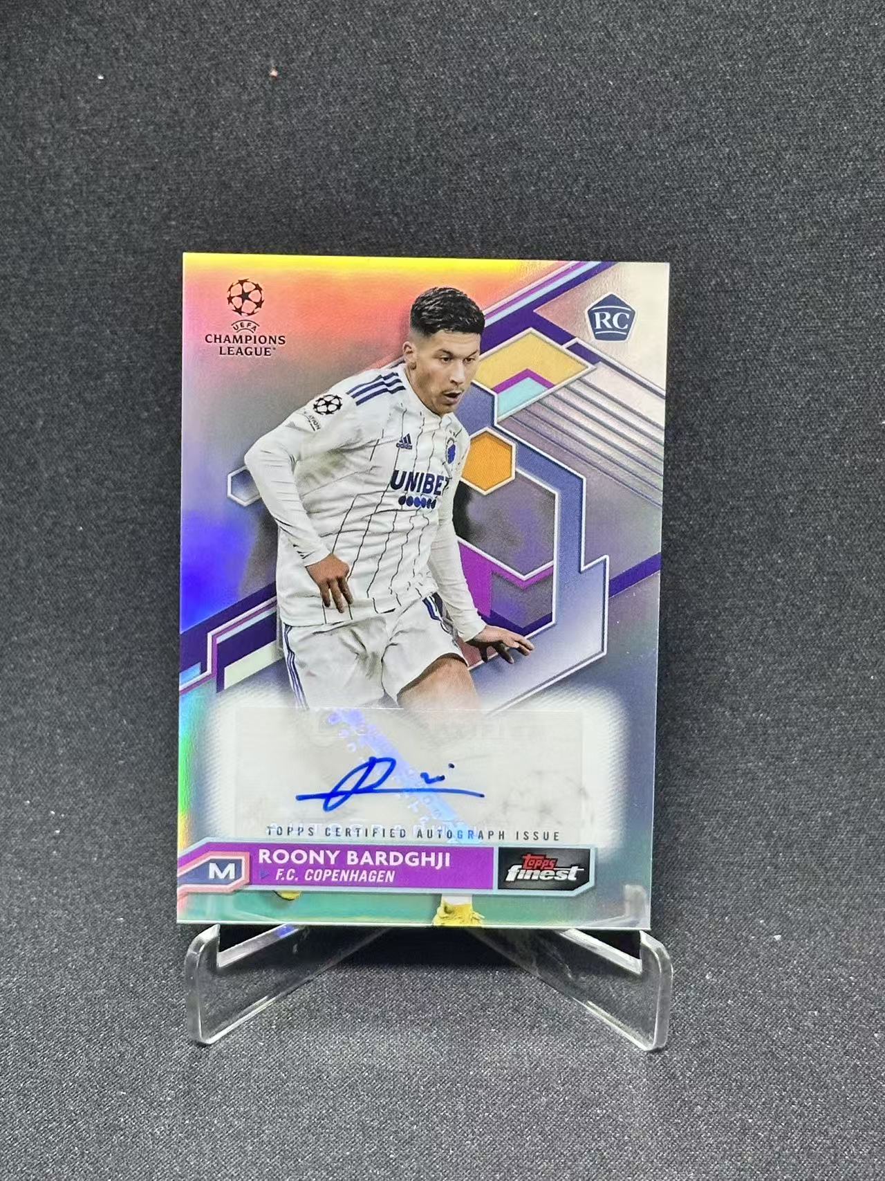 2023 Topps UEFA Champions League Roony Bardghji RC 【哆哆卡社】鲁尼·巴德吉 签字 新秀 欧冠 银折 卡品如图