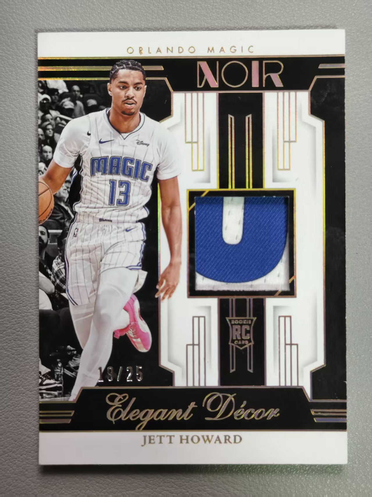 【阿泽代卖】2023-24 Panini Noir 诺尔 Jett Howard 魔术 新秀 RC 杰特 霍华德 /25编 小窗物料 Patch 暴力切割 闪版 选图巨帅 卡品如图 介意勿拍-MAN