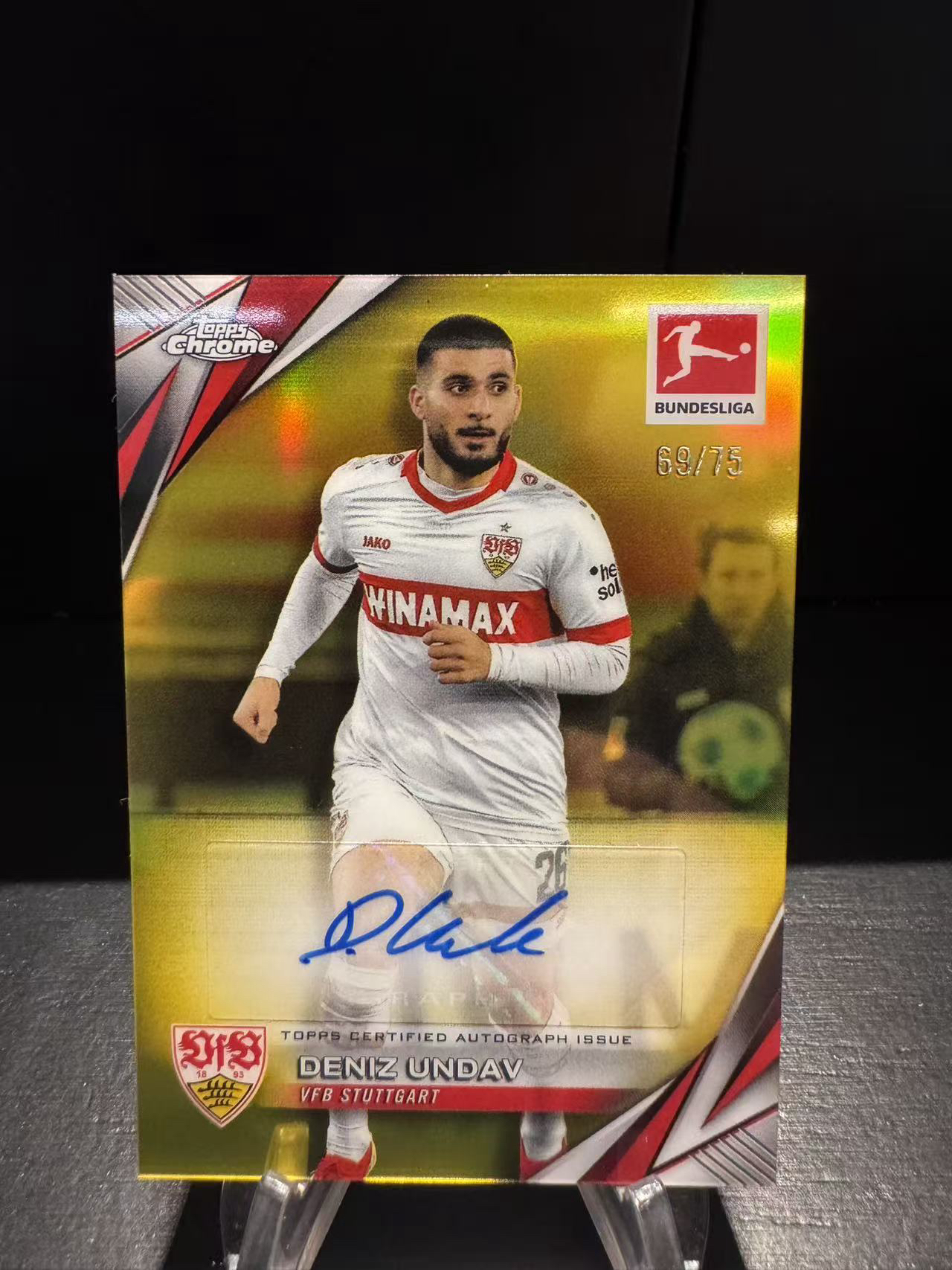 龖2025 Topps Chrome Deniz Undav 德甲TC 斯图加特 昂达夫 69/75编 黄折 签字卡 德国前锋 实力强劲 布莱顿 卡品如图 MJ002M