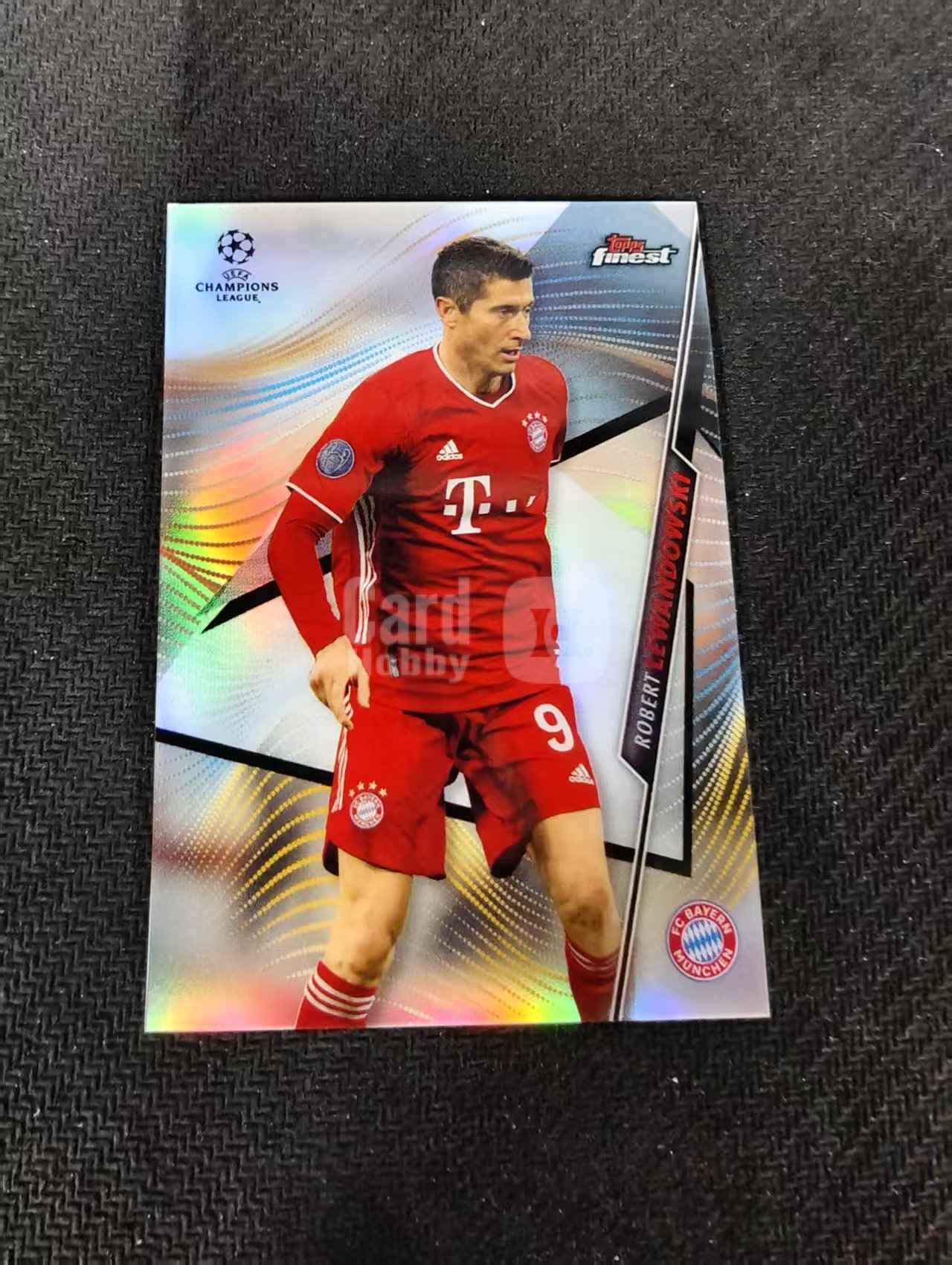 【可合并,不累计】2021 Topps Finest Robert Lewandowski 拜仁 莱万多夫斯基 欧冠 银折 划痕 边角瑕疵 #50