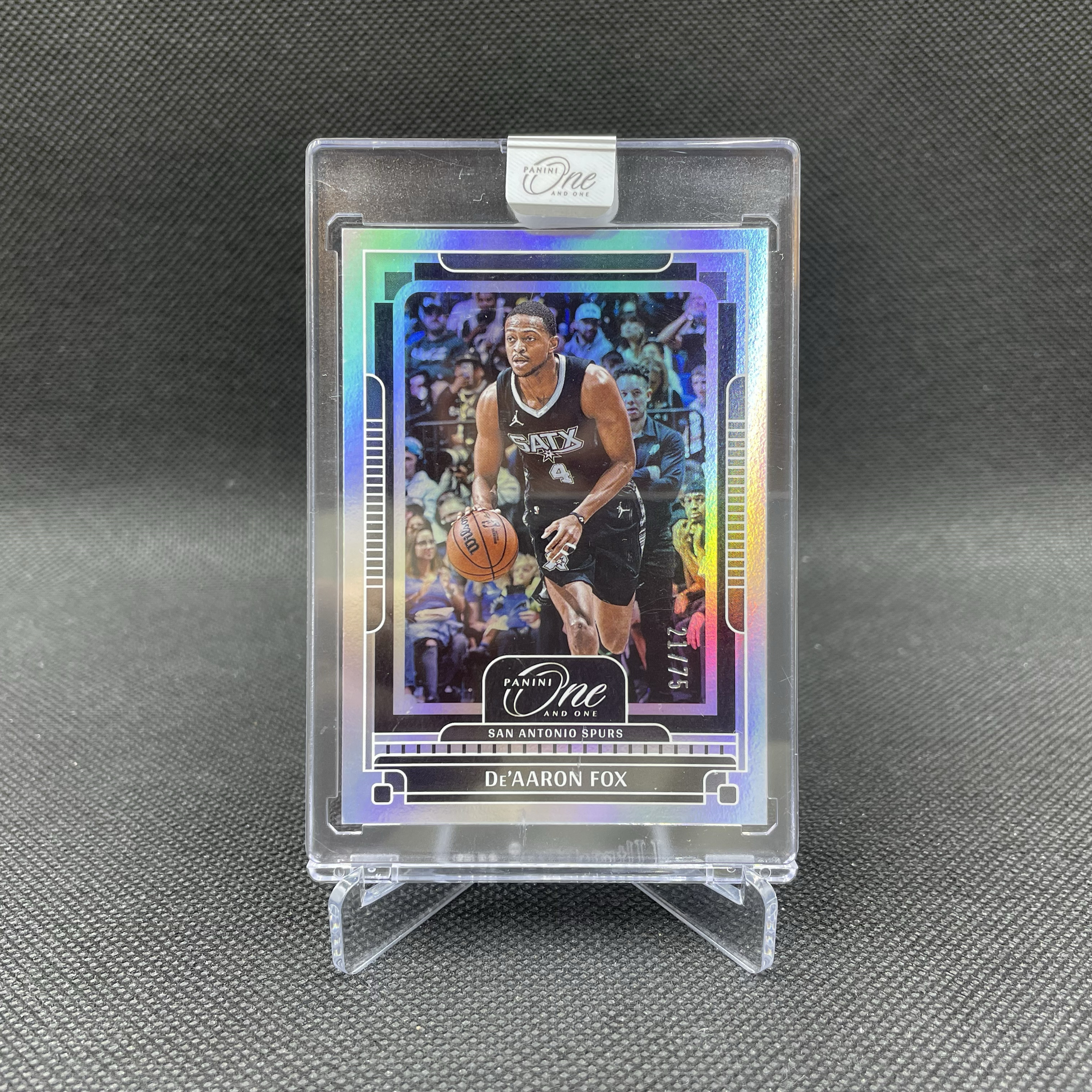 2024-25 Panini One and One De'Aaron Fox 【无界代卖】马刺 达龙 福克斯 小狐狸 21/75编 Base 银折 原封砖 砖轻痕 文班亚马队友 品如图 不累计 Yo