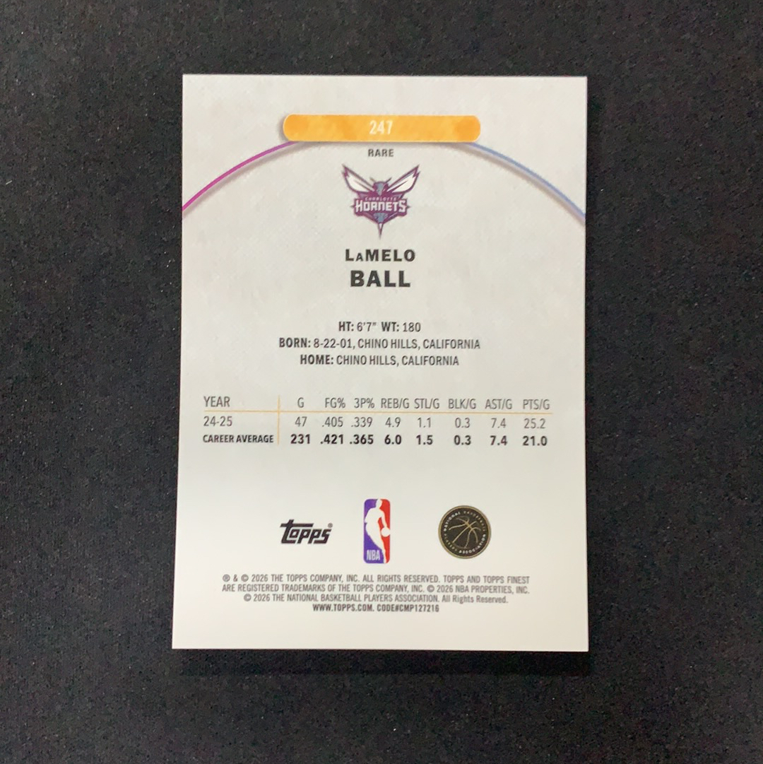 2025-26 Topps Finest LaMelo Ball 【SC拍卖】黄蜂 拉梅洛鲍尔 19/50编 三级 紫格子折 瑕疵如图收藏必备(兔哥)
