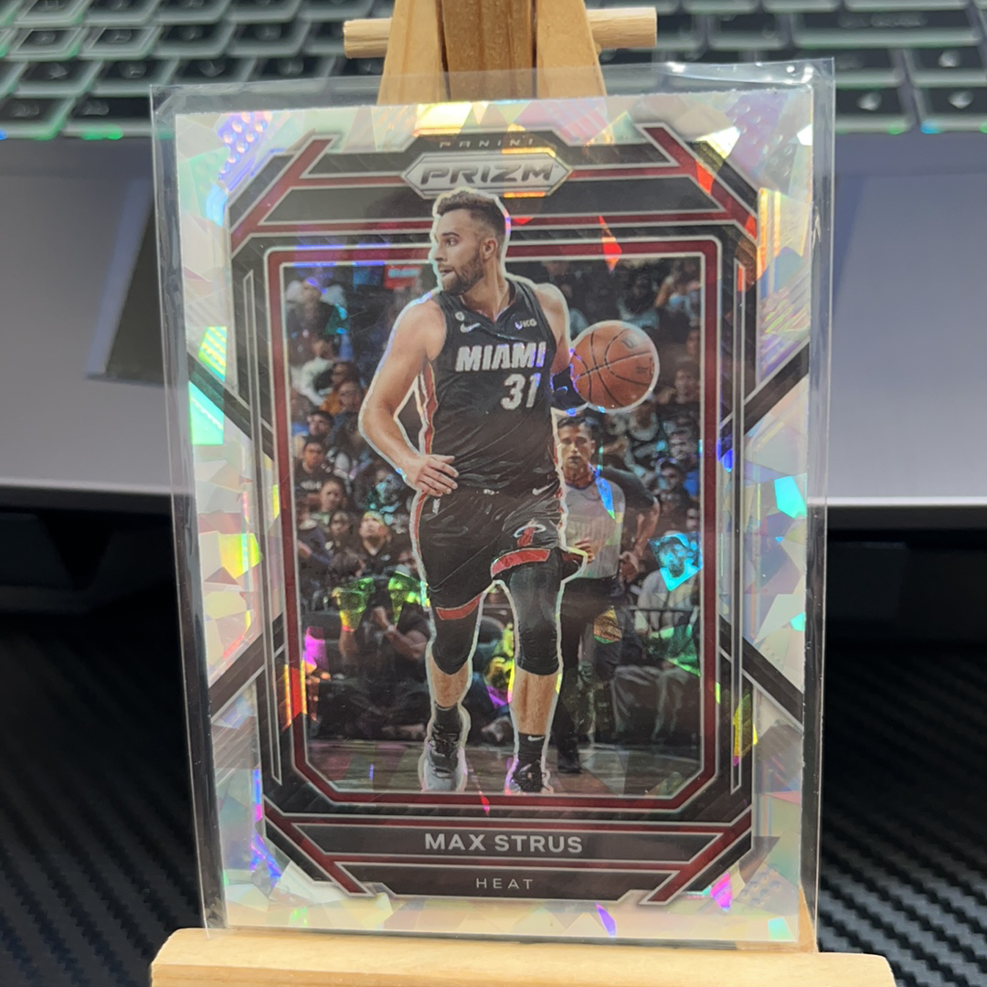 2022-23 Panini Prizm Max Strus 马克斯 斯特鲁斯 热火 银折 碎冰折 折射 prizm系列 pz 卡品如图 凑图必备 值得收藏! 免费代卖!