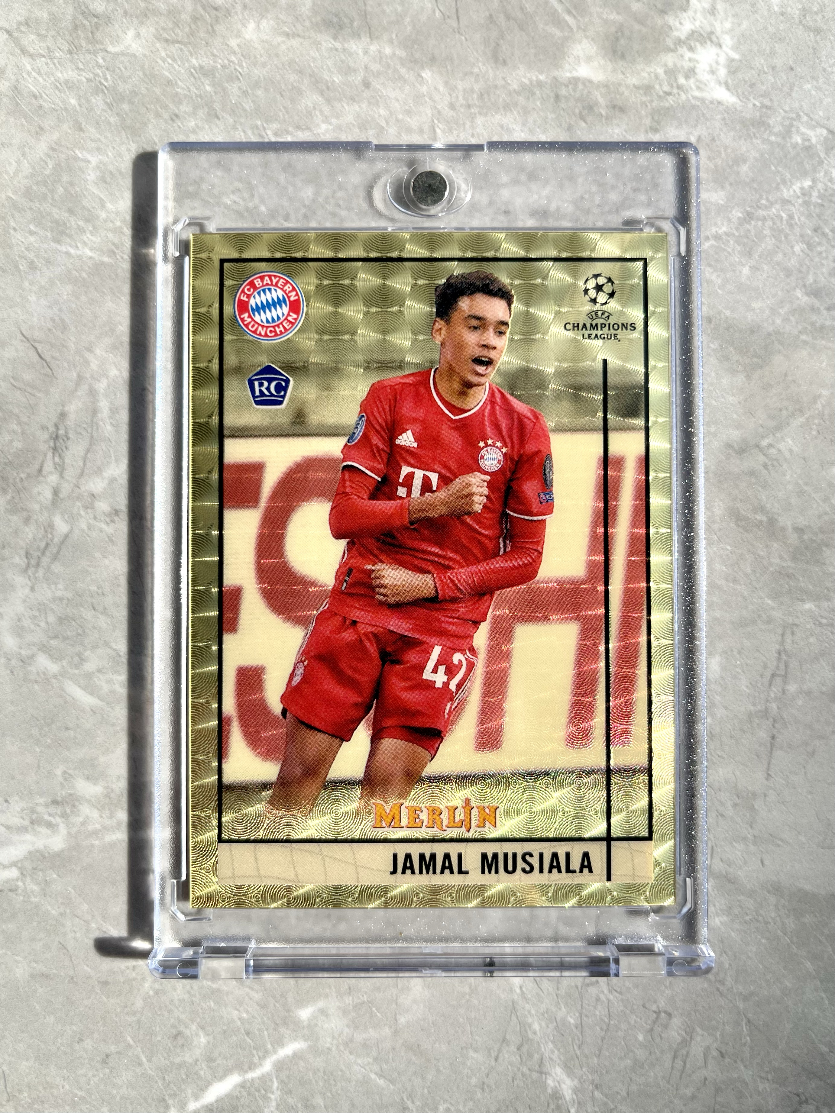 2020-21 Topps Merlin chrome Jamal Musiala RC 元年梅林 穆夏拉 新秀 1/1編 爆金 未來金球先生別錯過 近乎完美卡品 拜仁慕尼黑 德國 一編 1of1