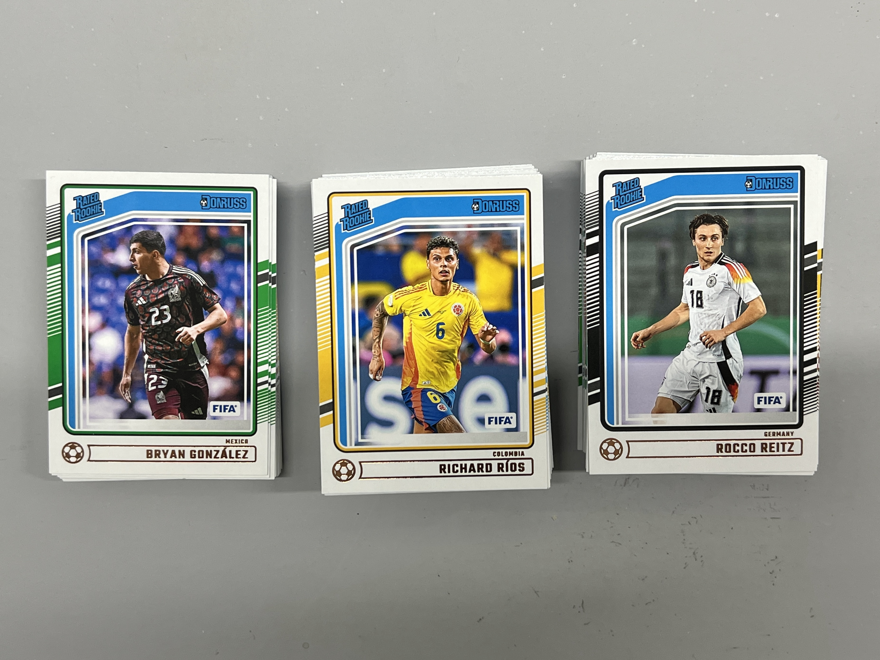 2024-25 Panini Donruss Rated Rookie【挂机拍卖】帕尼尼 杜蕾斯 潜力新星 阿根廷 西班牙 法国 129张lot 卡品如图