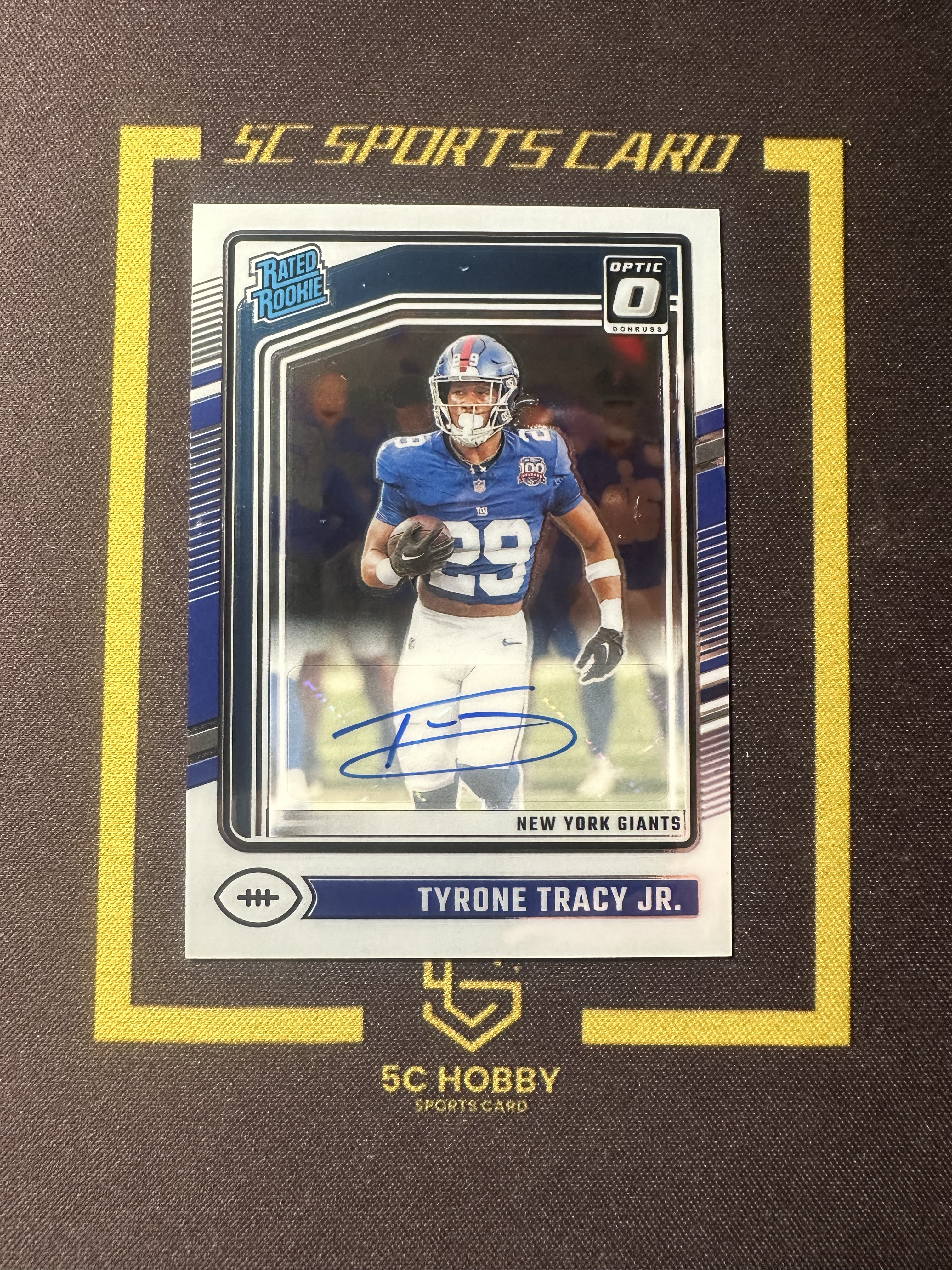 【主演出卡】 2024 panini 橄榄球 杜蕾斯optic 巨人队 Tyrone Tracy Jr 新秀 签字 267/325