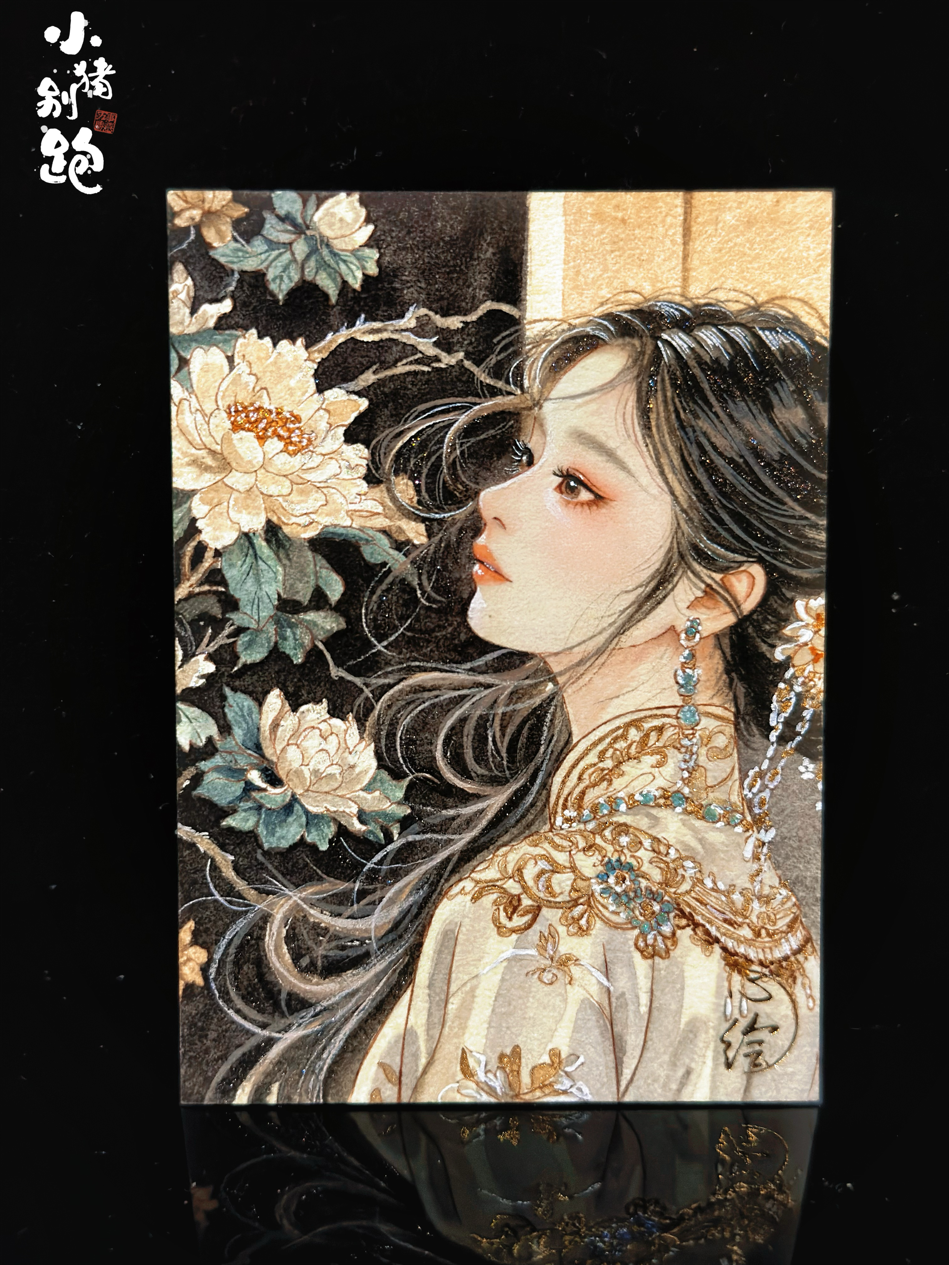 〖小猪别跑hit手绘〗【画师:小鱼】 类型:1/1 亲签 手绘卡 sketch card 上架手绘卡为工作室出品,画师亲笔所绘,并非印刷卡,本店上架时间通常为周三或周六,请老板们多关注!
