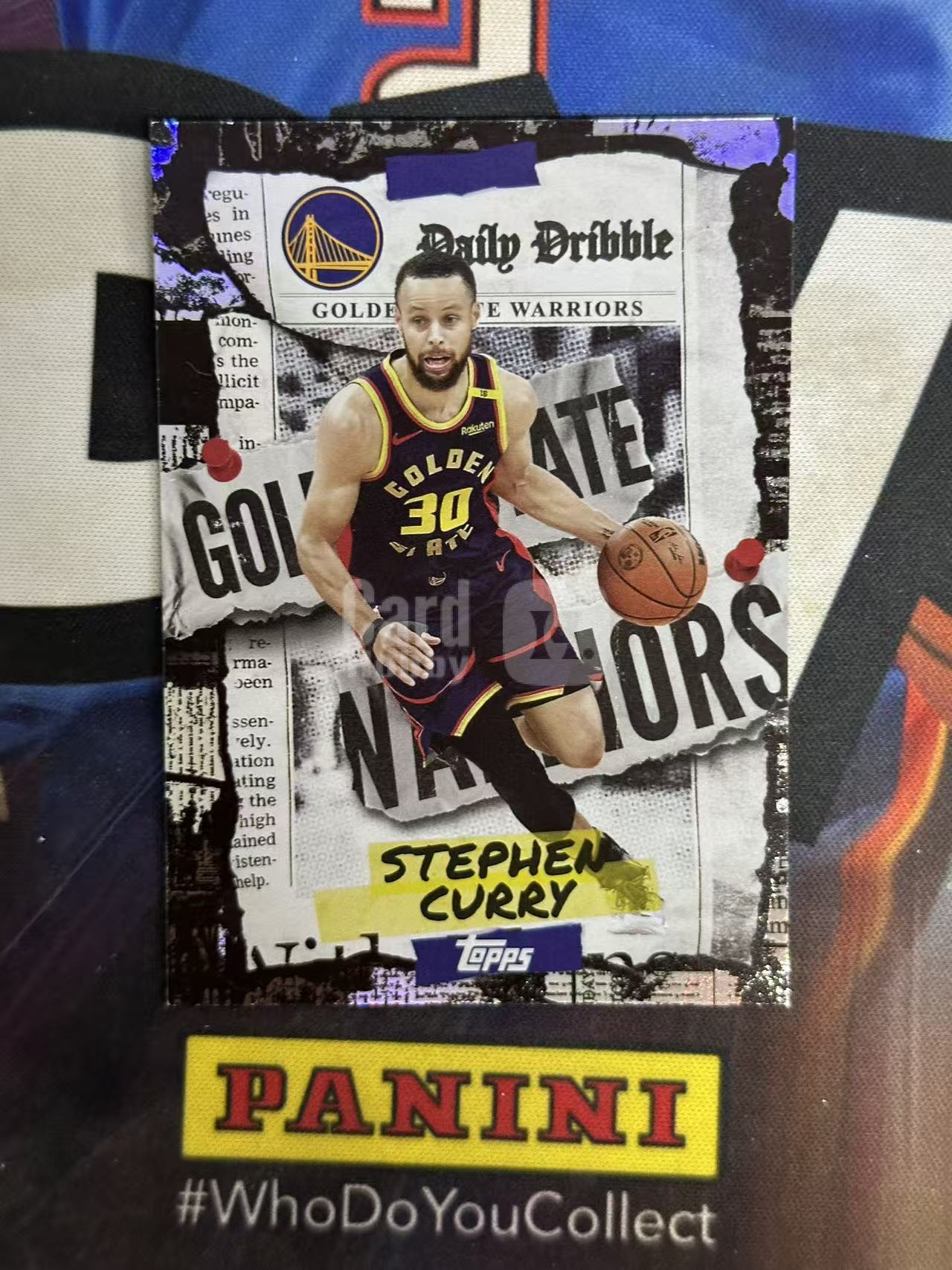2025-26 Topps flagship Stephen Curry 【小猪包代卖】斯蒂芬 库里 银折 报纸特卡 daily tribble base 戴总
