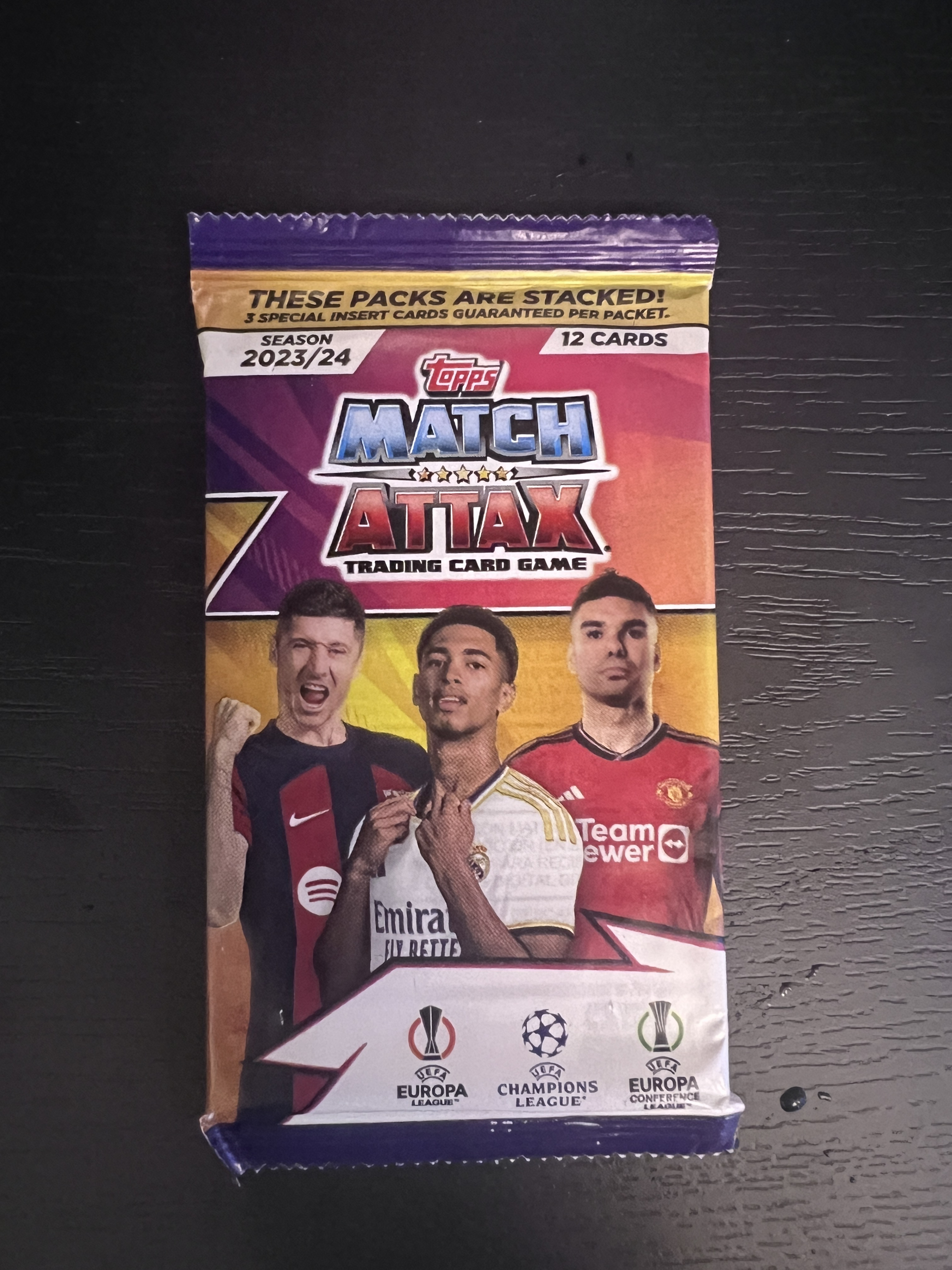 2023-24 Topps Limited match attax Soccer 欧战 游戏版 小肥包 可博好人限量版 每包里有三张插入特卡 莱万 贝林 哈兰德等众多球星卡