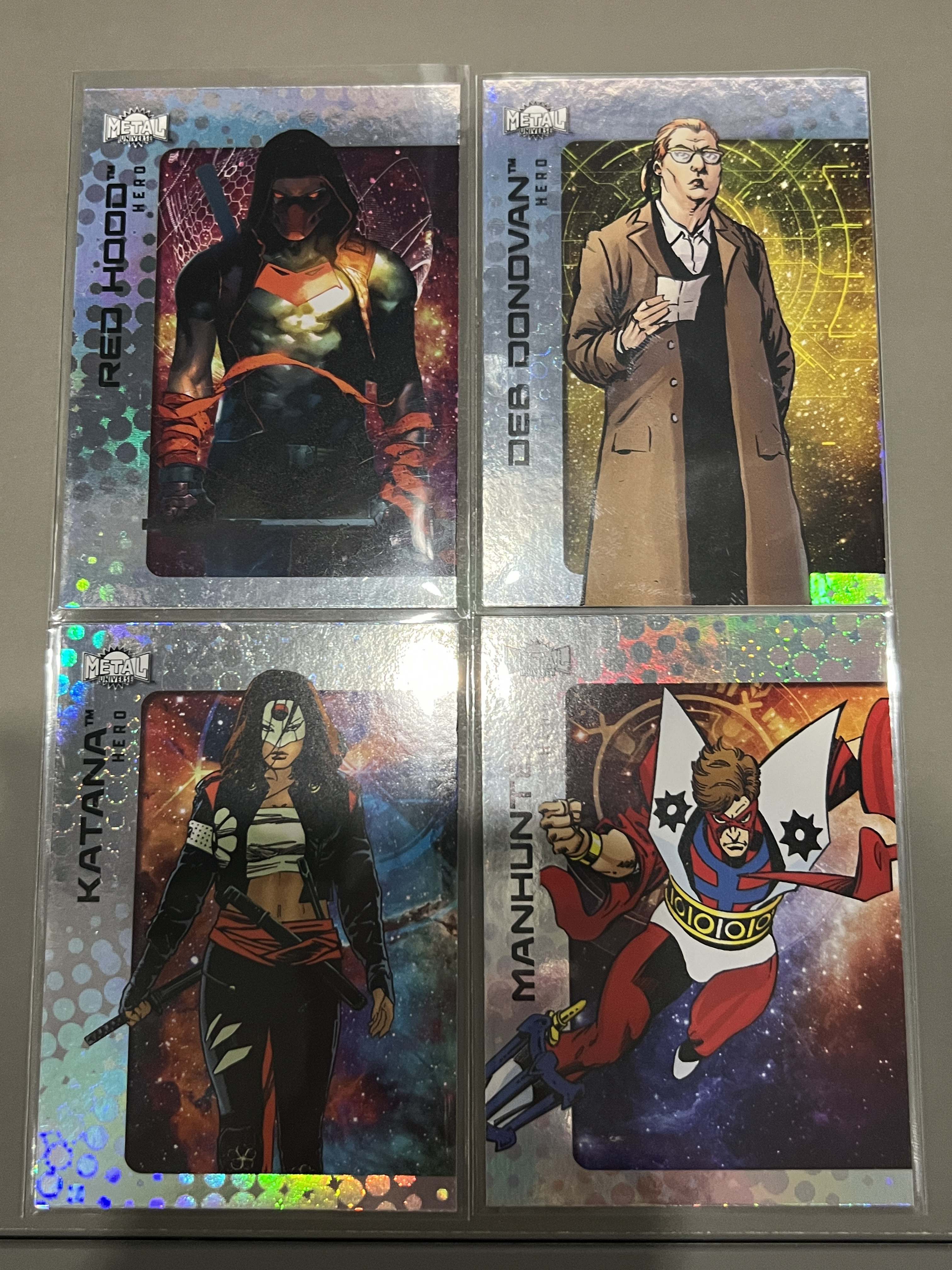 2025 Skybox Metal Universe Batman DC 蝙蝠侠 金属宇宙 银折特卡 波点 retribution 红头罩 武士刀 katana 哥谭记者 manhunter 二代猎人